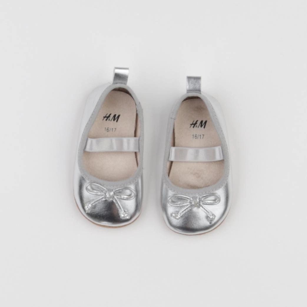 H&M - chaussons argent - pointure 16/17
