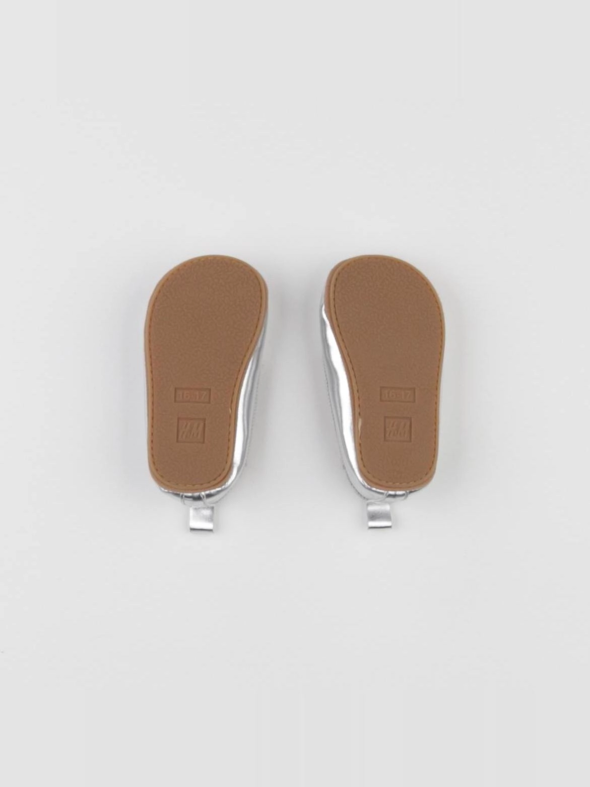 H&M - chaussons argent - pointure 16/17