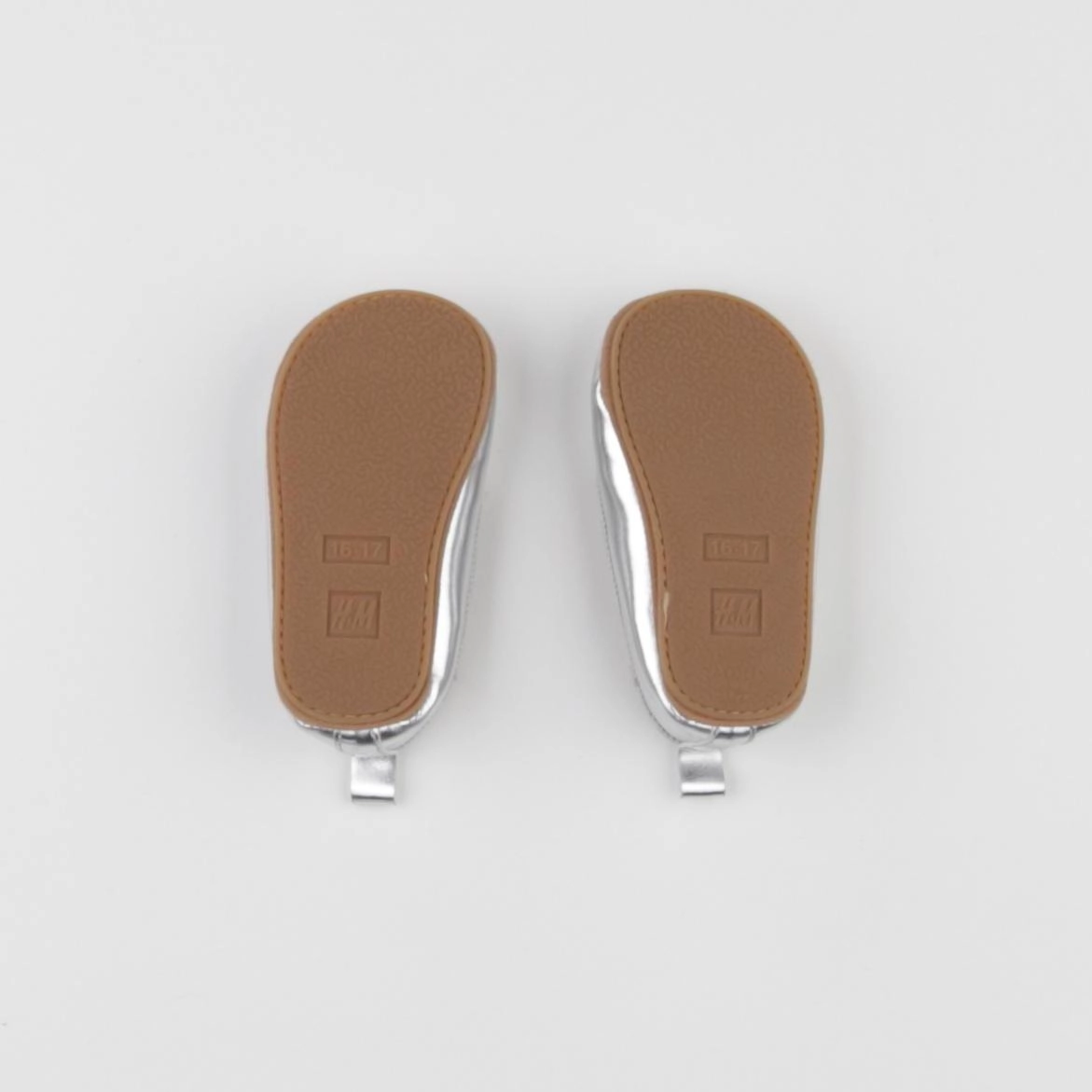 H&M - chaussons argent - pointure 16/17
