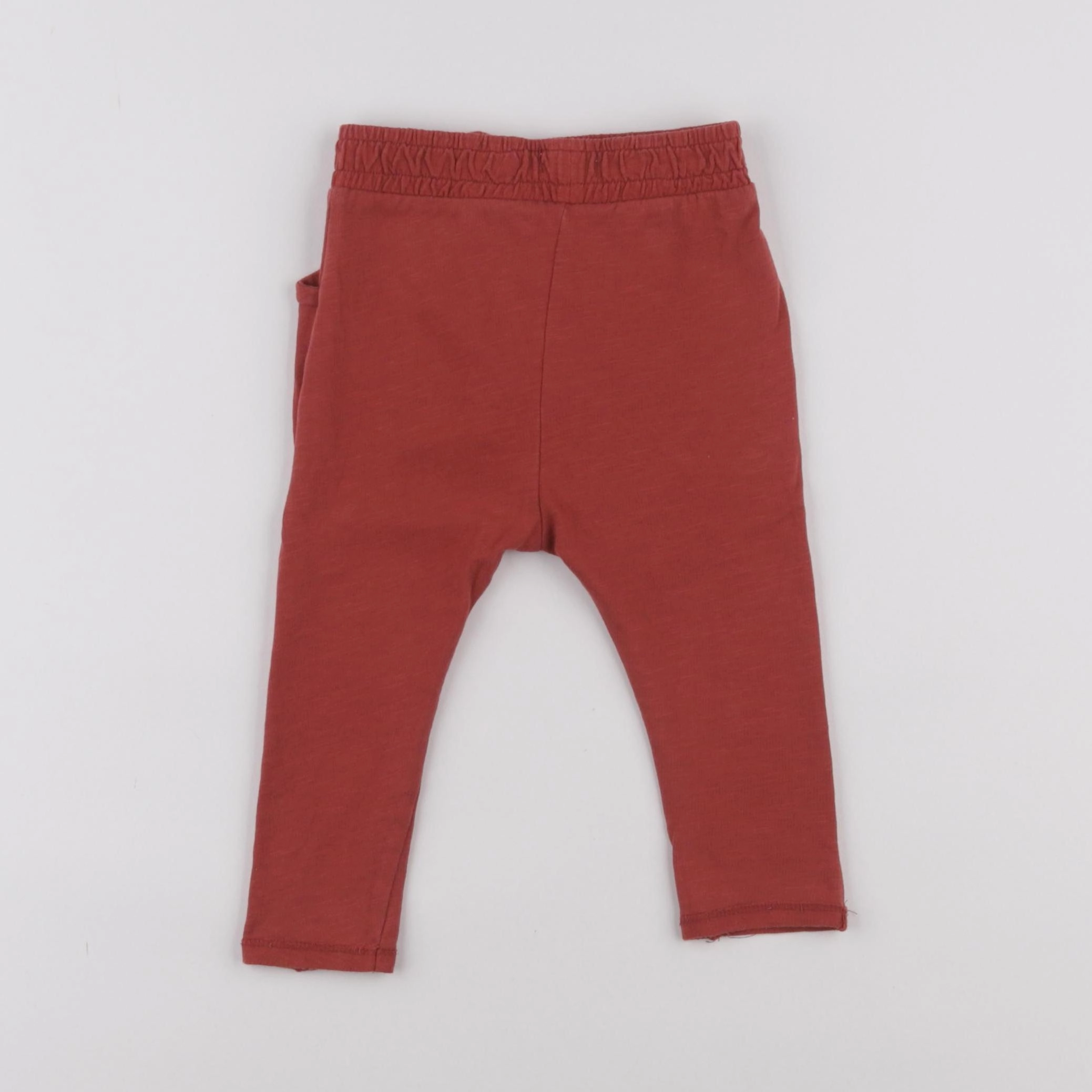 Vertbaudet - jogging rouge - 6 mois