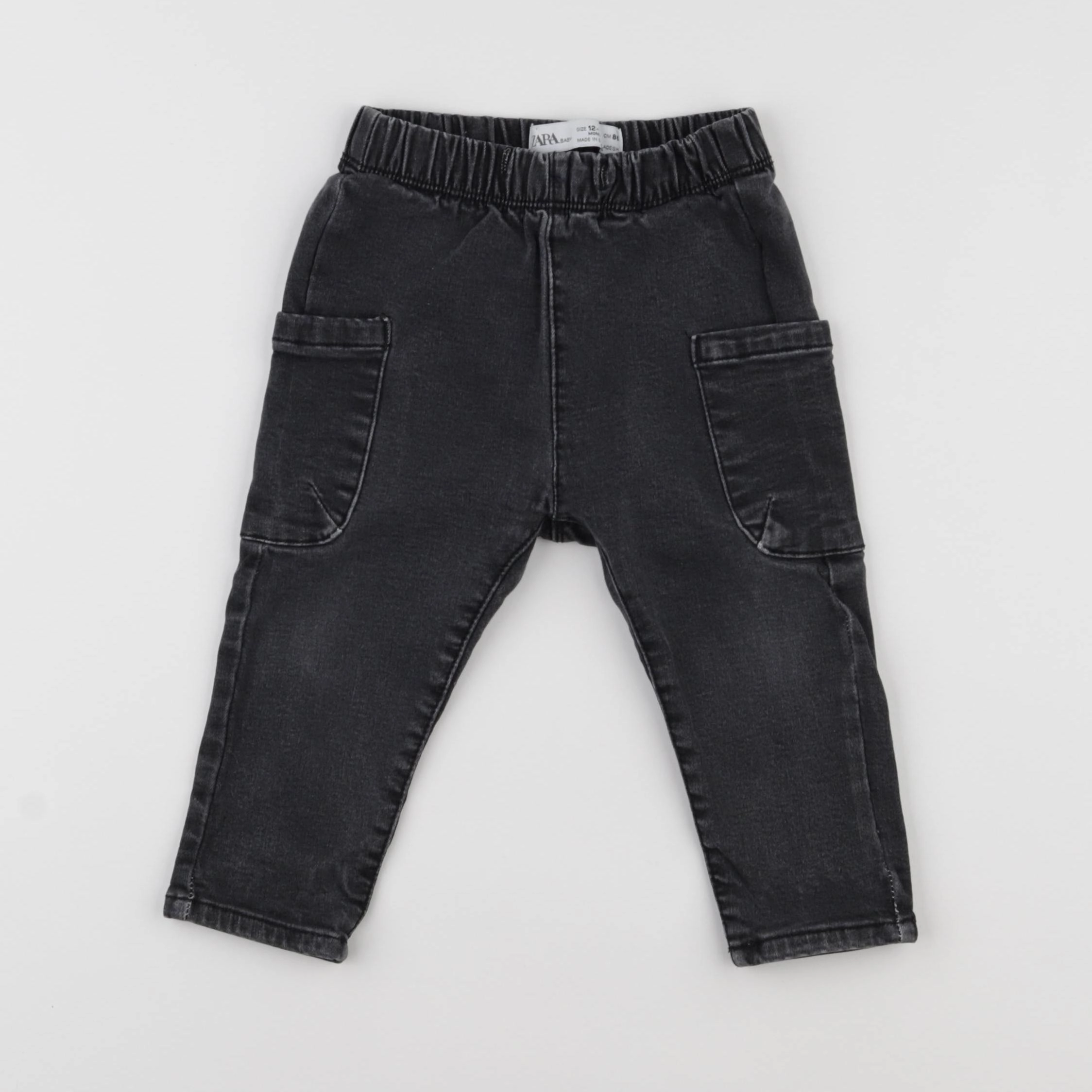 Zara - jean noir - 12/18 mois