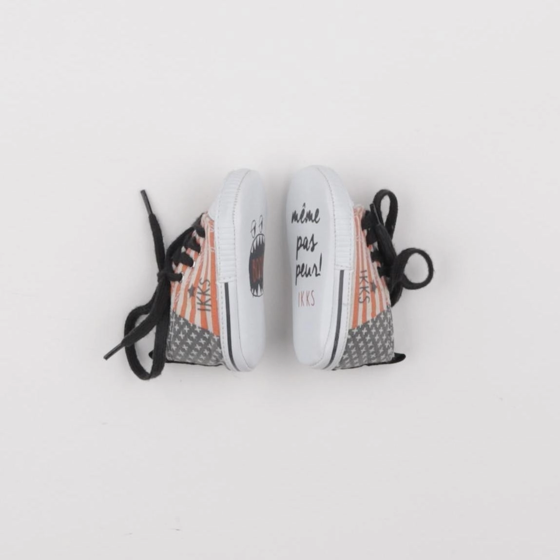 IKKS - chaussons gris - pointure 16/17