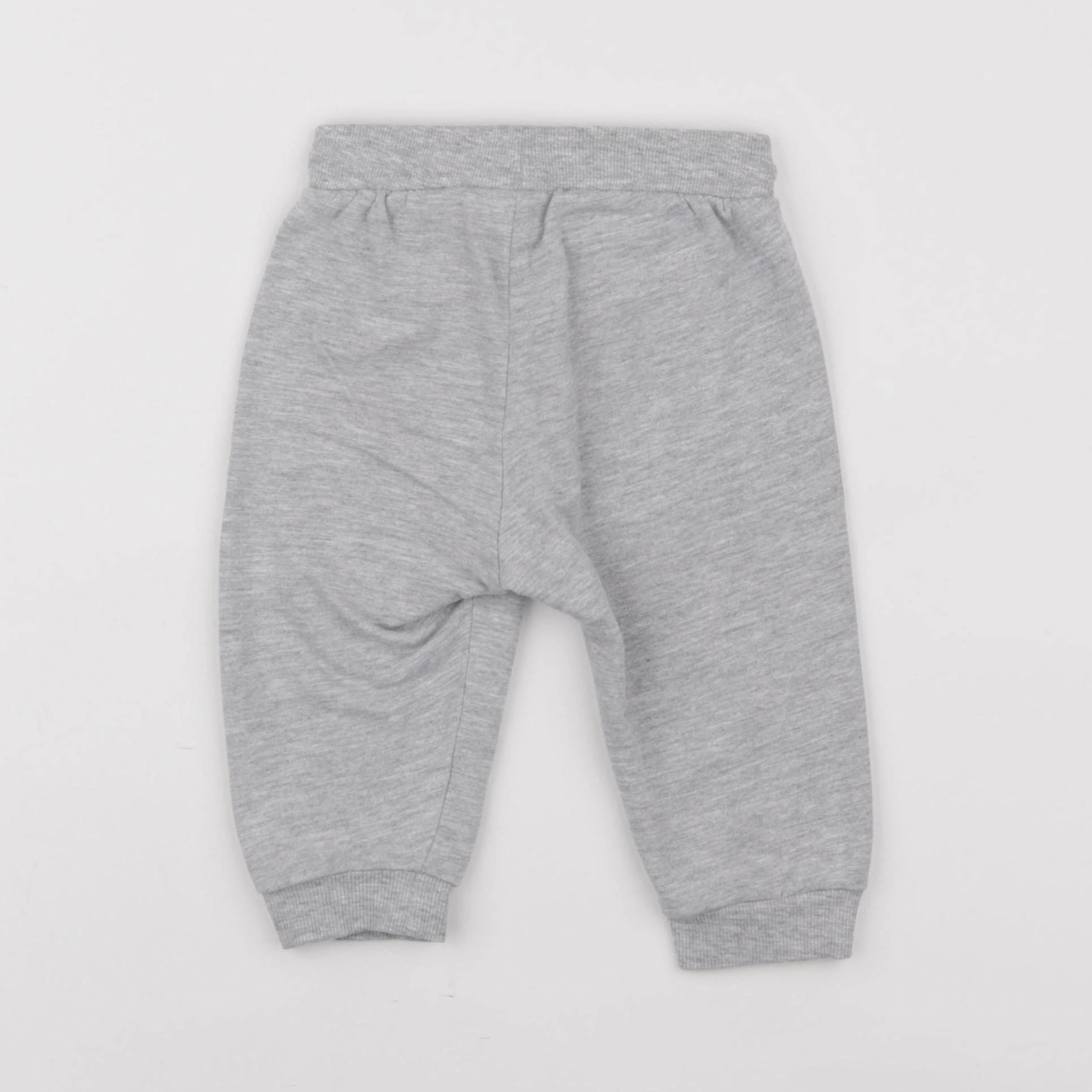 H&M - jogging gris - 6 mois
