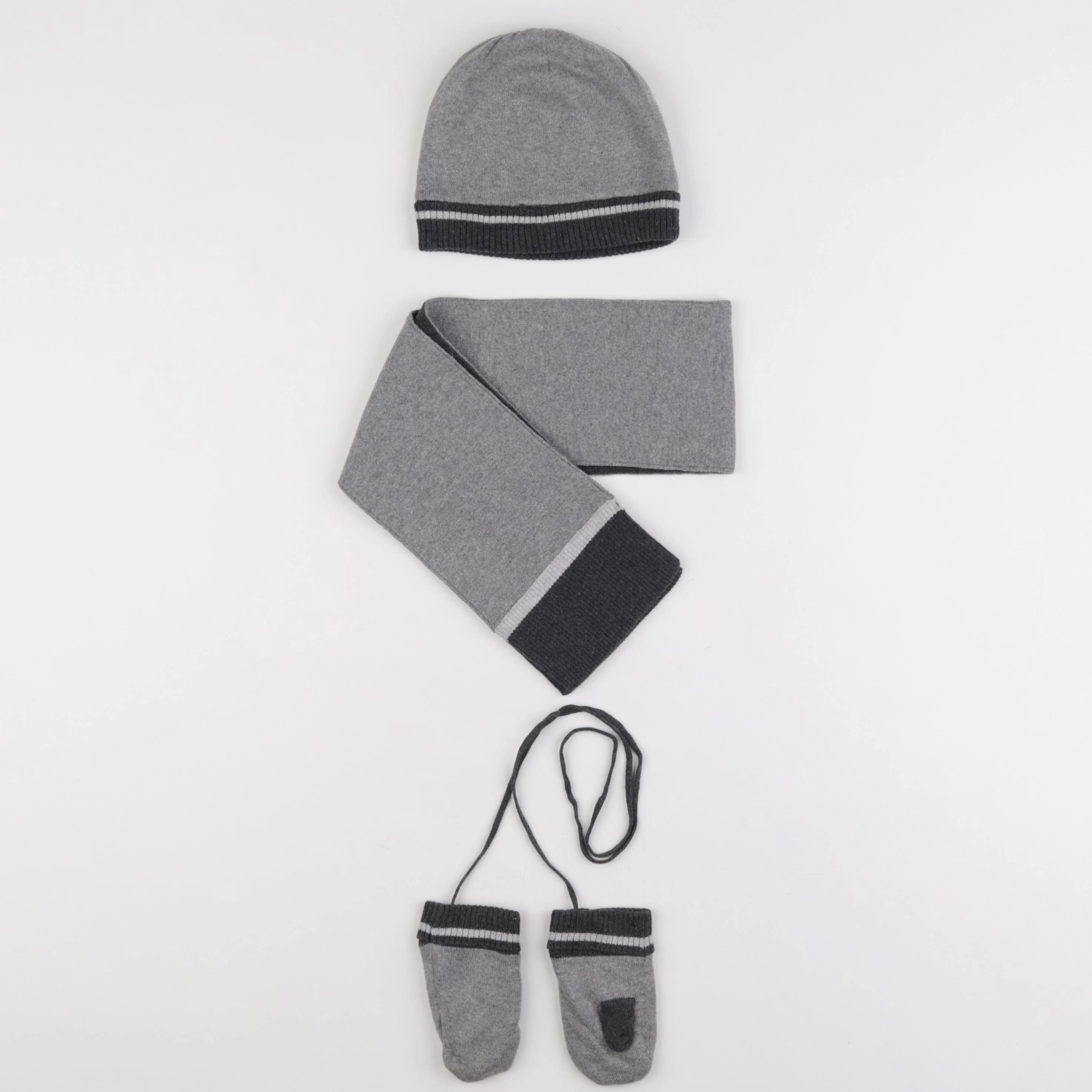 Jacadi - ensemble bonnet/moufles/écharpe gris - 18 mois