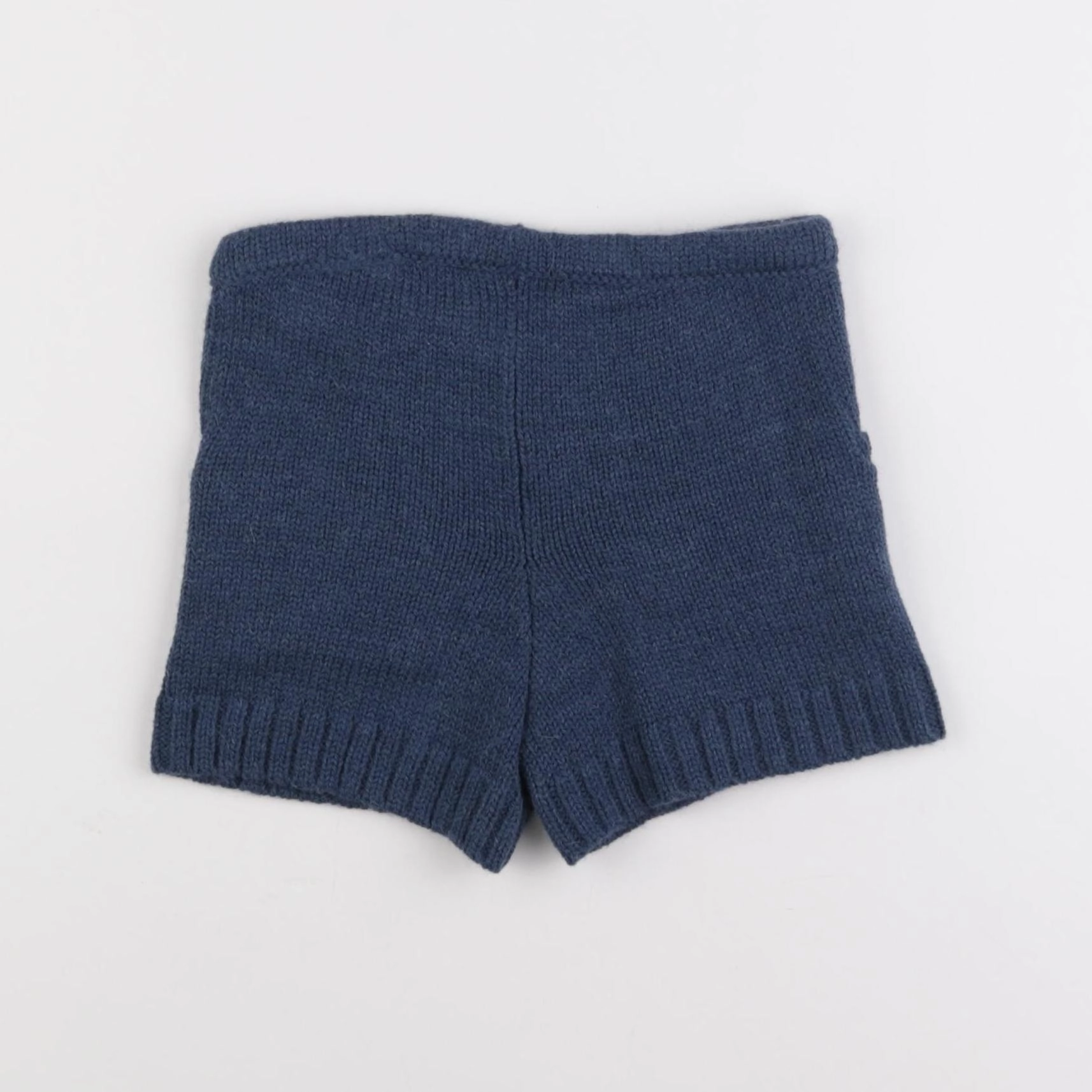 Bonton - short bleu - 6 ans