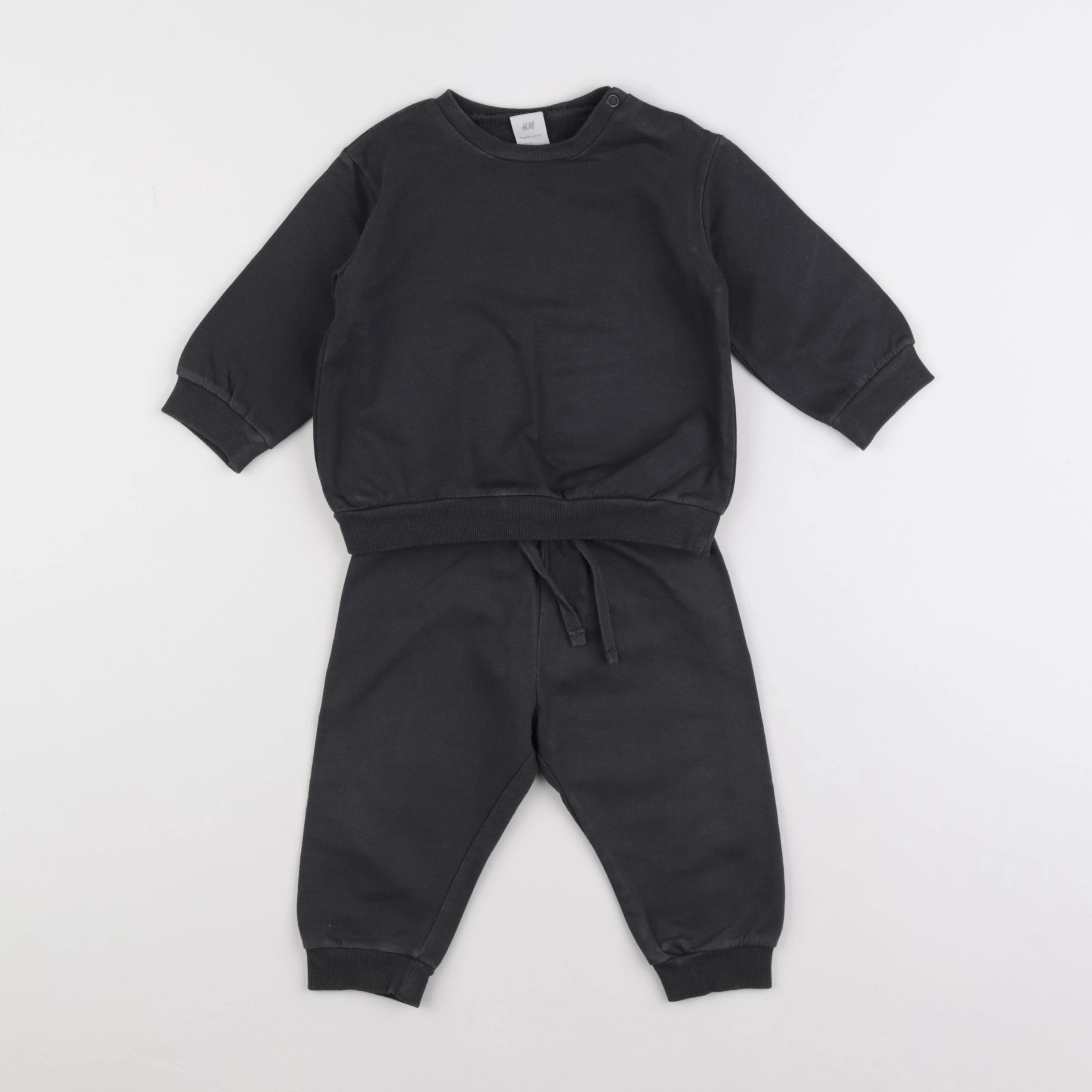 H&M - ensemble gris - 6/9 mois
