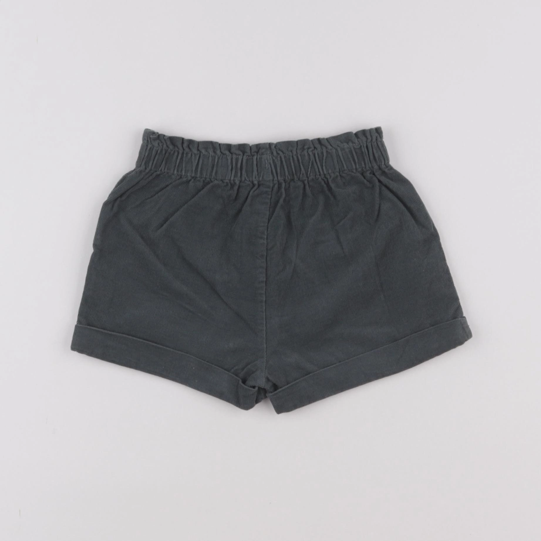 Vertbaudet - short vert - 3 ans