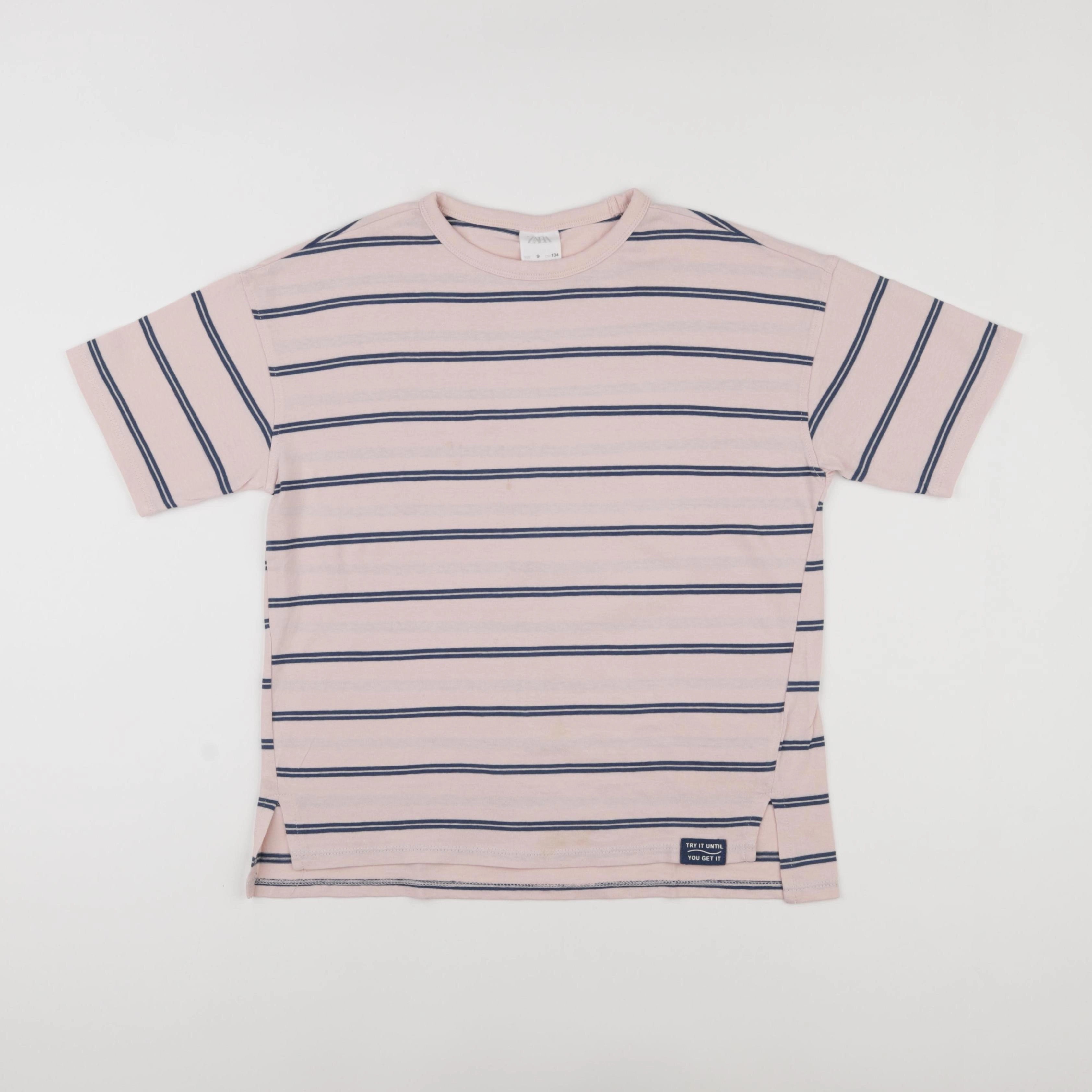 Zara - tee-shirt rose - 9 ans