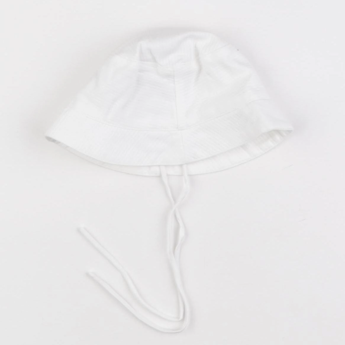 Jacadi - chapeau blanc - 3 mois