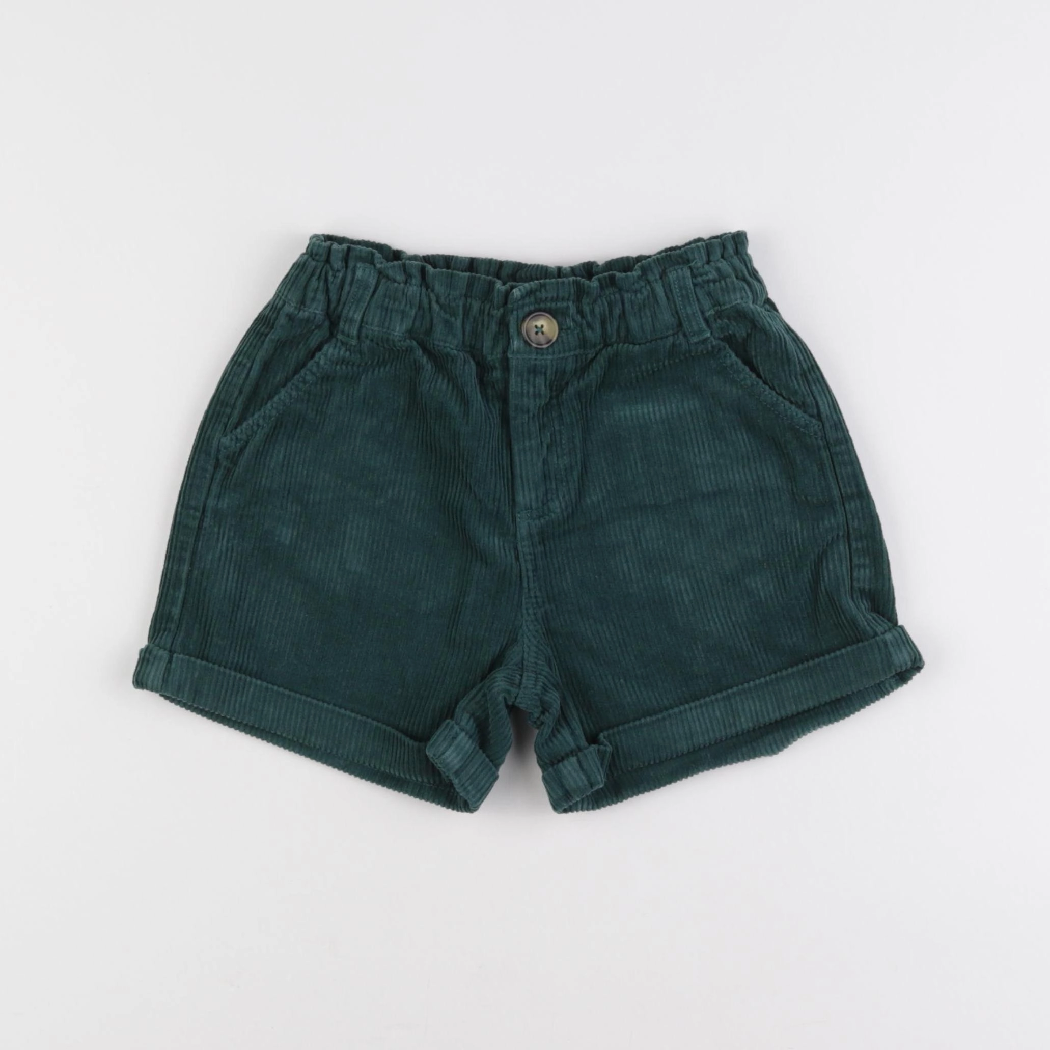 Vertbaudet - short vert - 5 ans