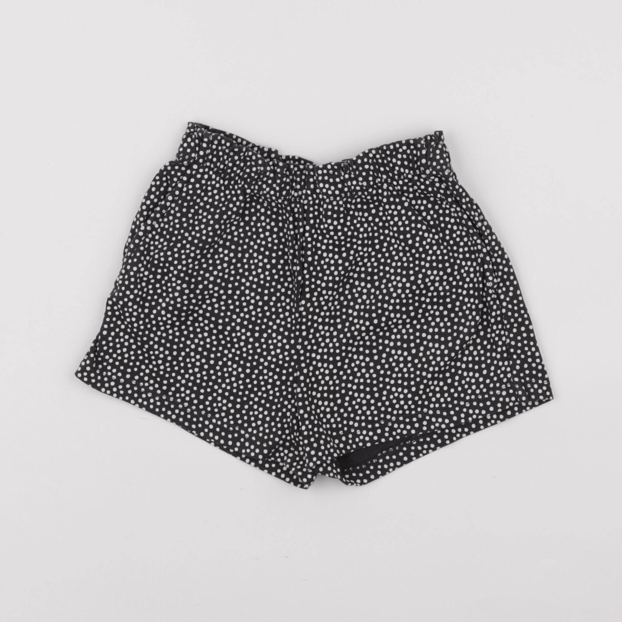 H&M - short noir - 4/5 ans