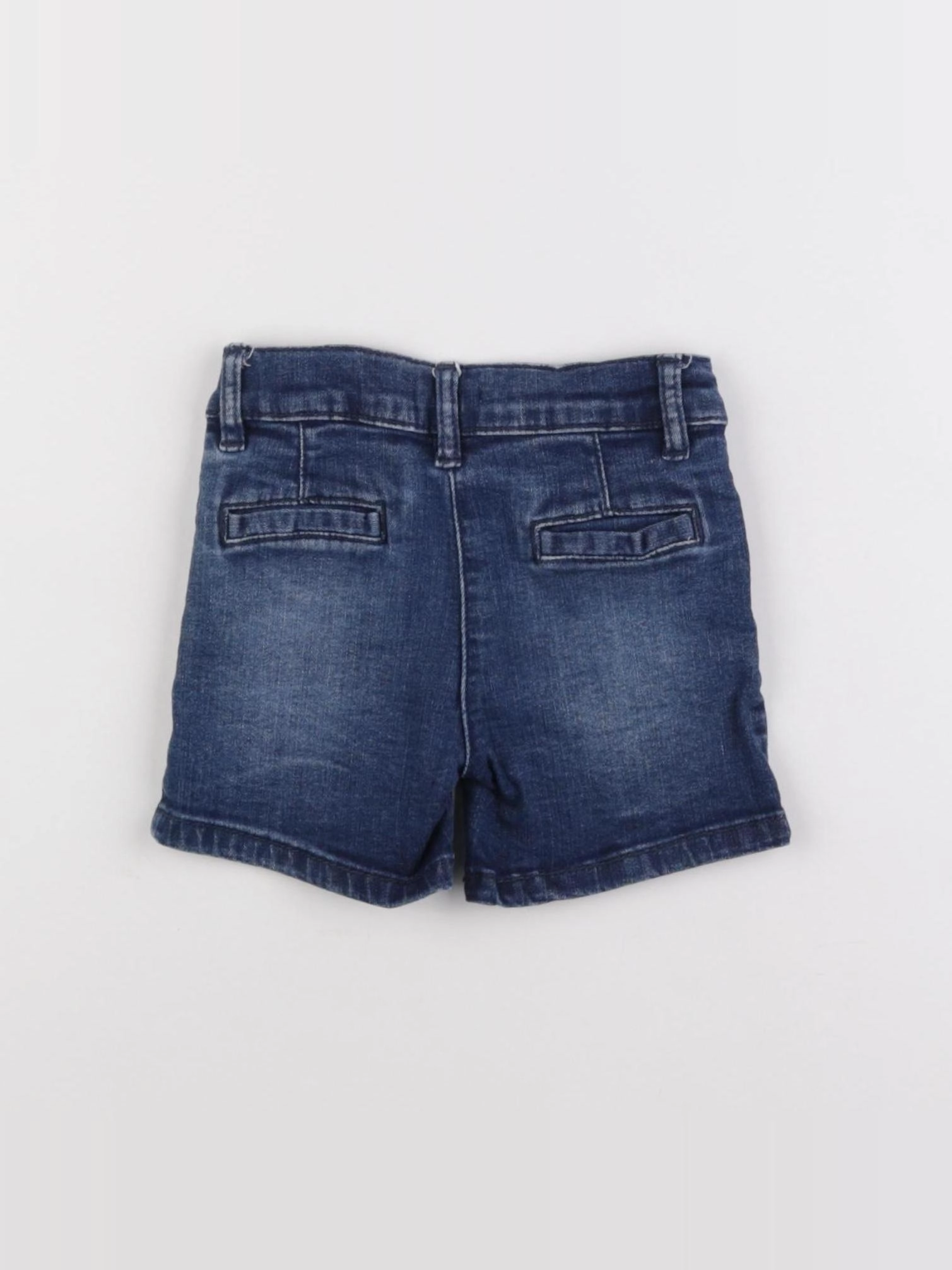 Boutchou - short bleu - 9 mois