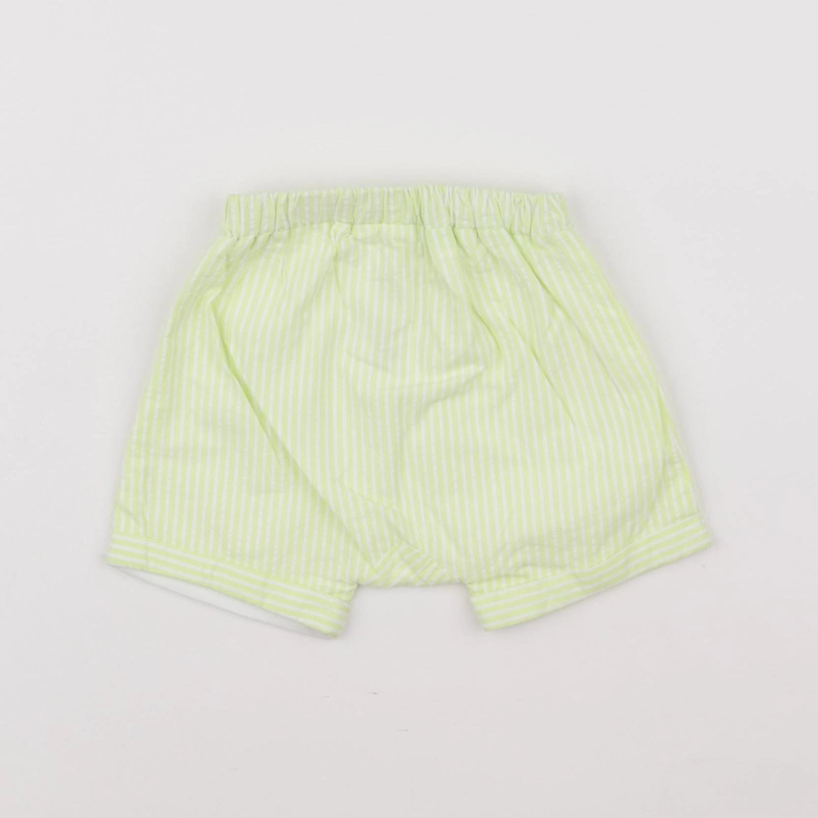 Jacadi - short vert - 6 mois