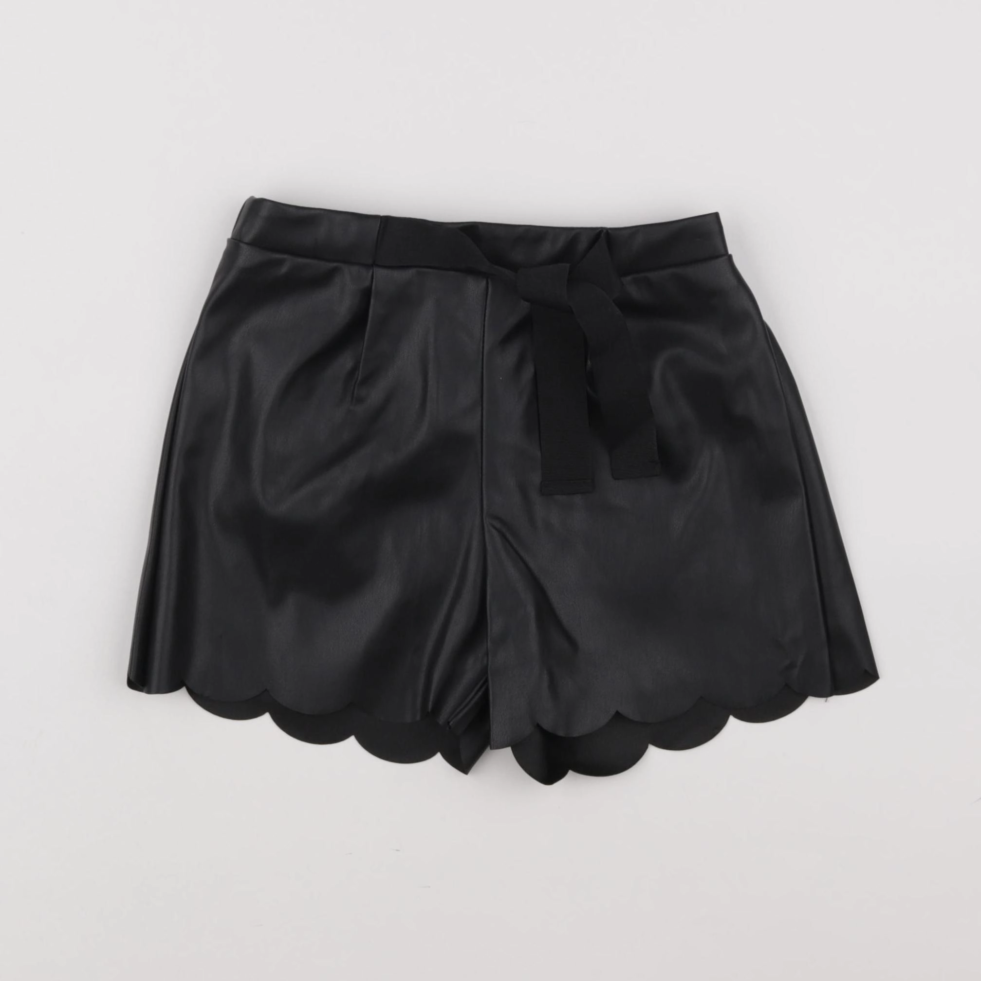 Vertbaudet - short noir - 5 ans