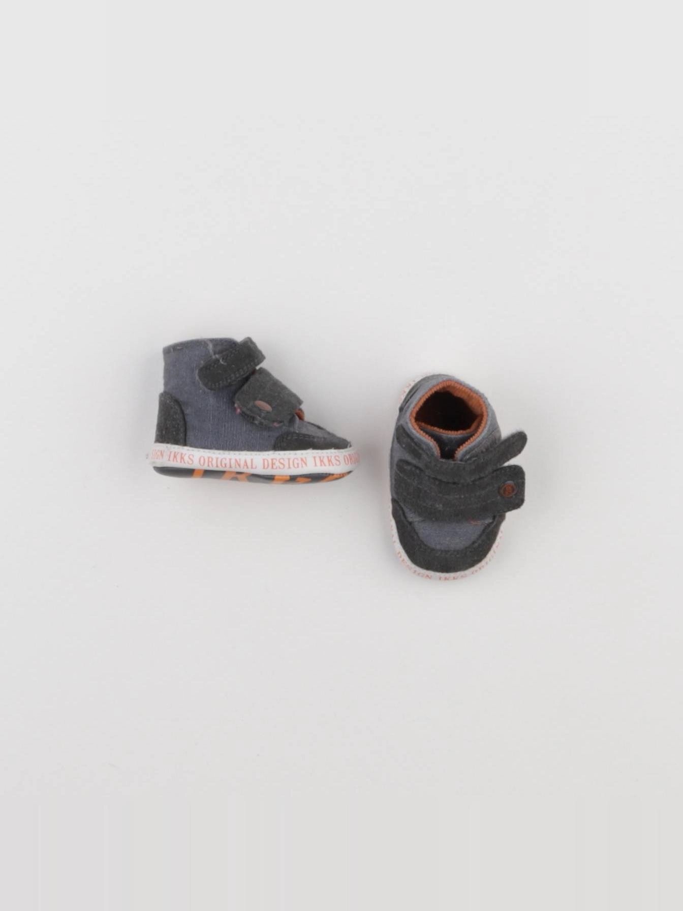 IKKS - chaussons gris - pointure 15