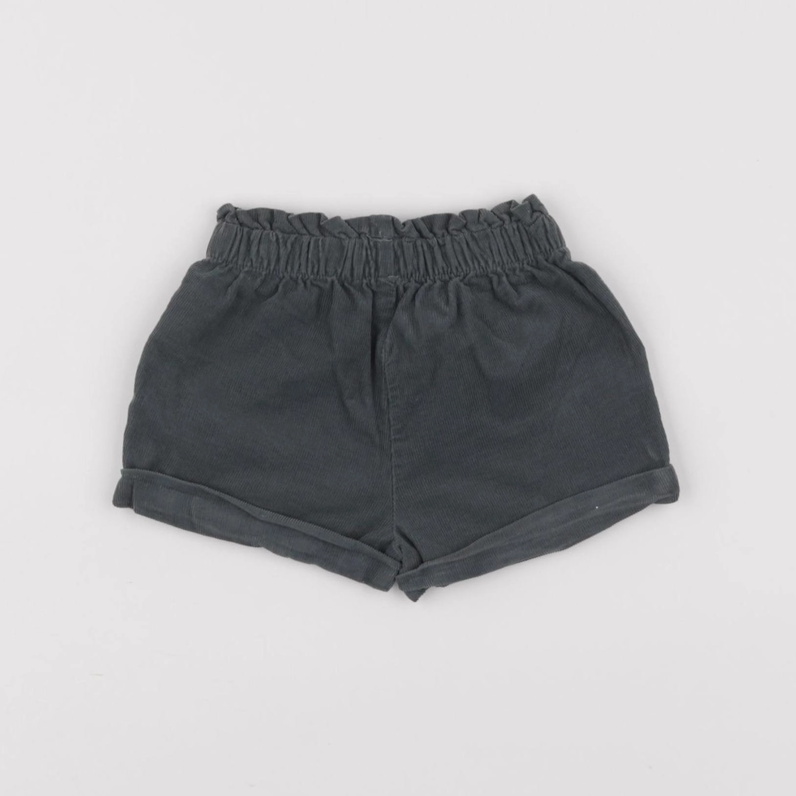 Vertbaudet - short vert - 3/6 mois