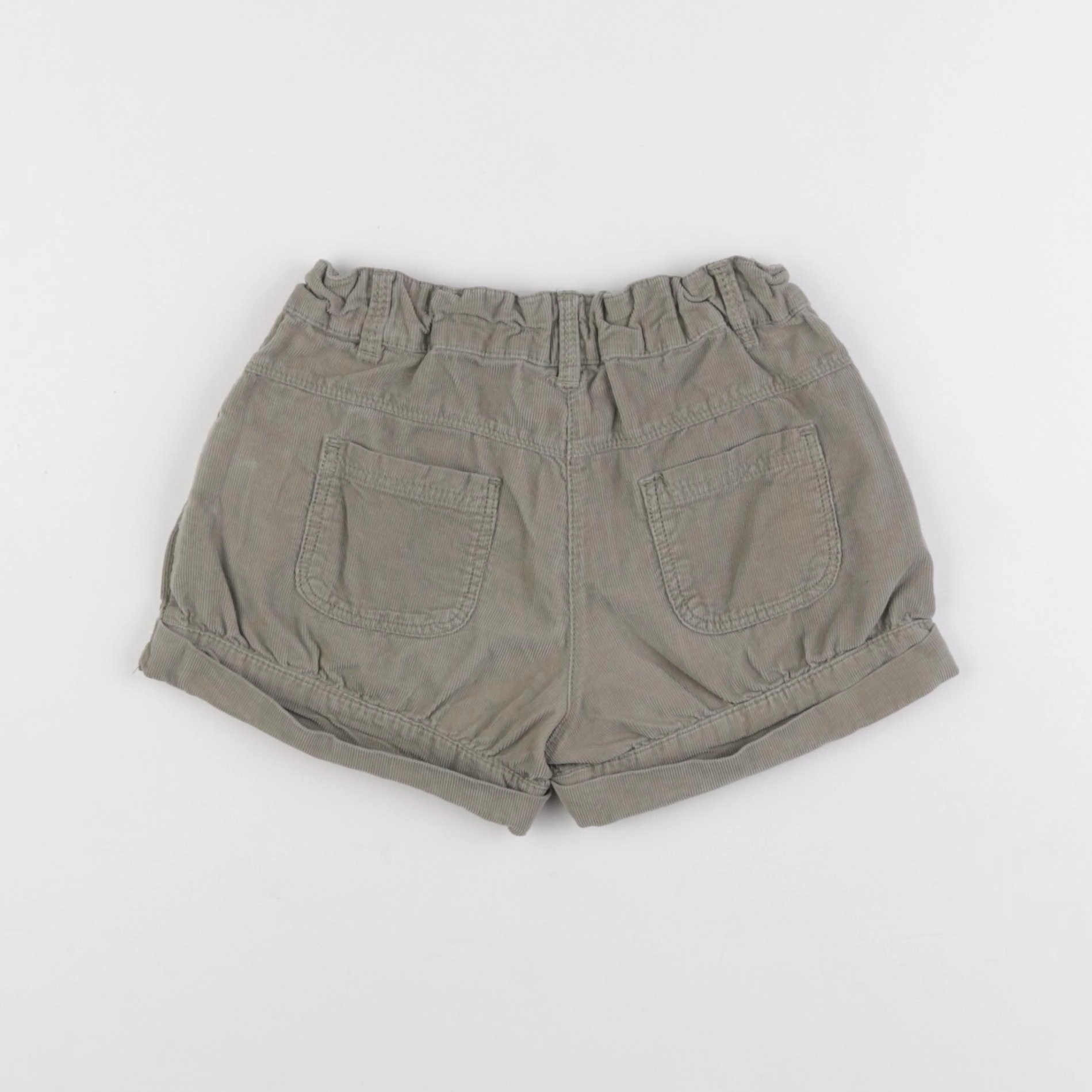 Vertbaudet - short vert - 6 ans