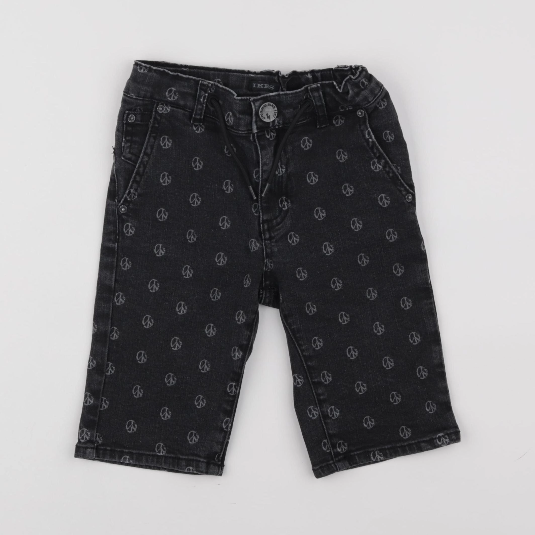 IKKS - short gris - 8 ans