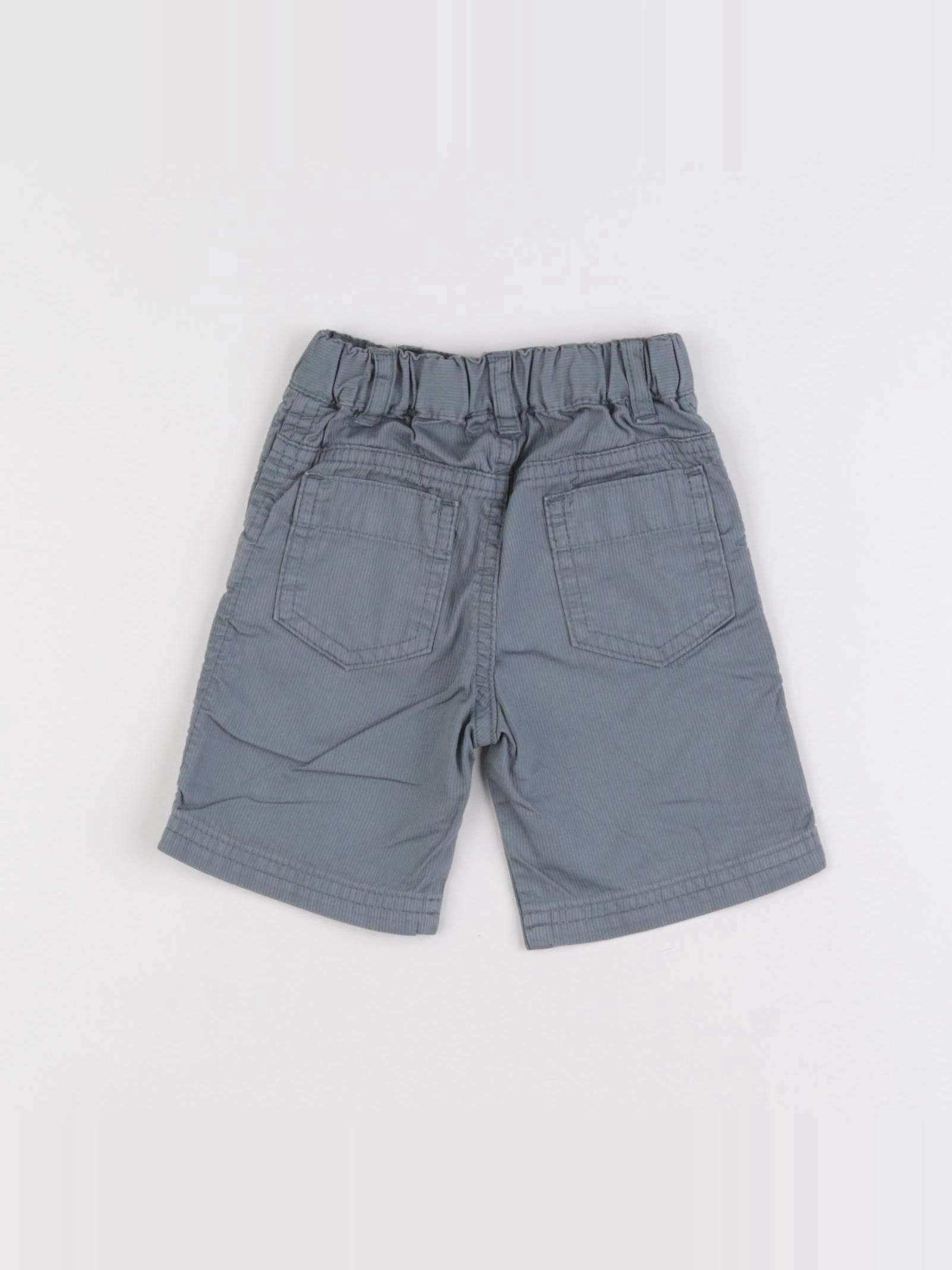 Petit Bateau - short vert - 6 mois