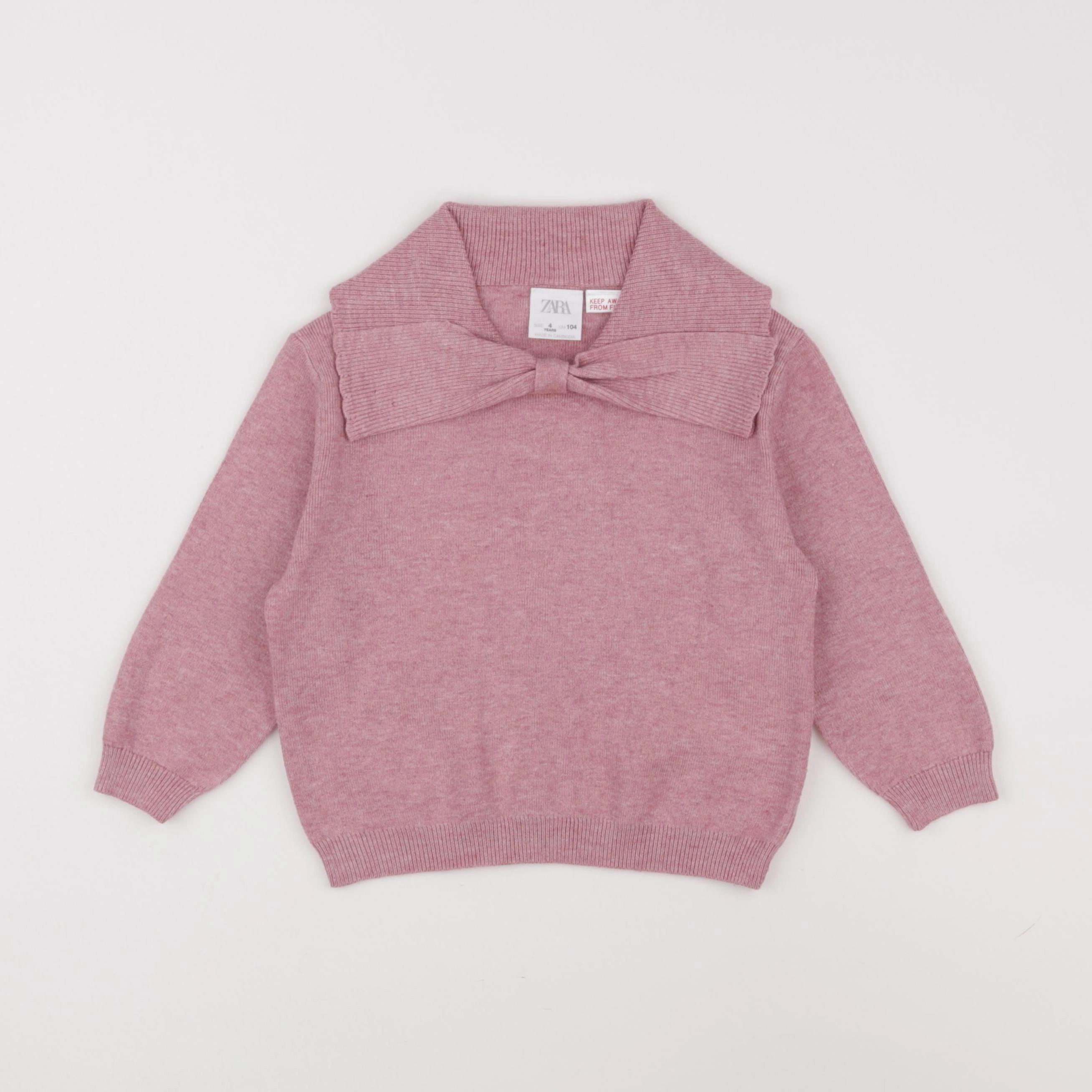 Zara - pull rose - 4 ans