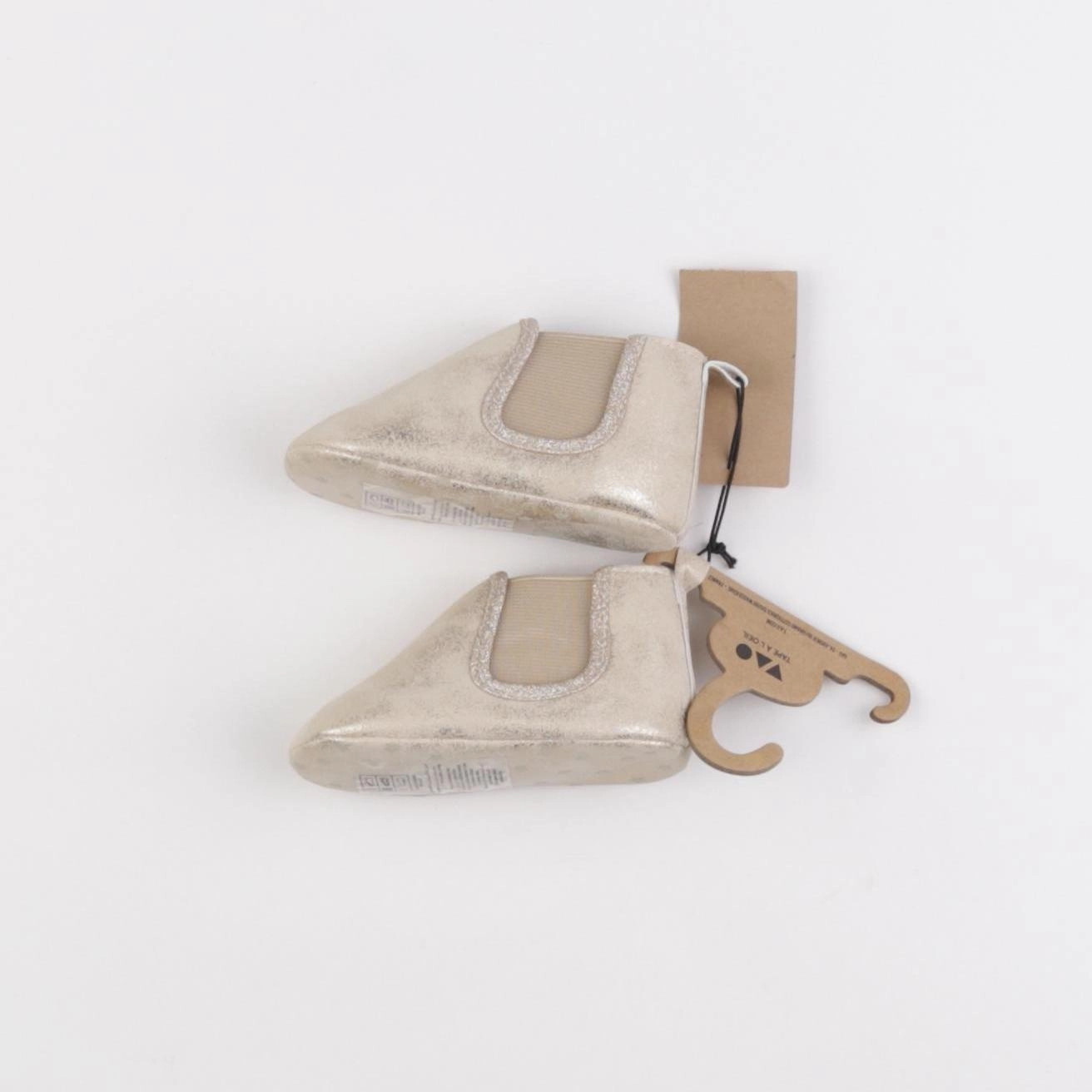 Tape à l'oeil - chaussons bronze - pointure 20/21