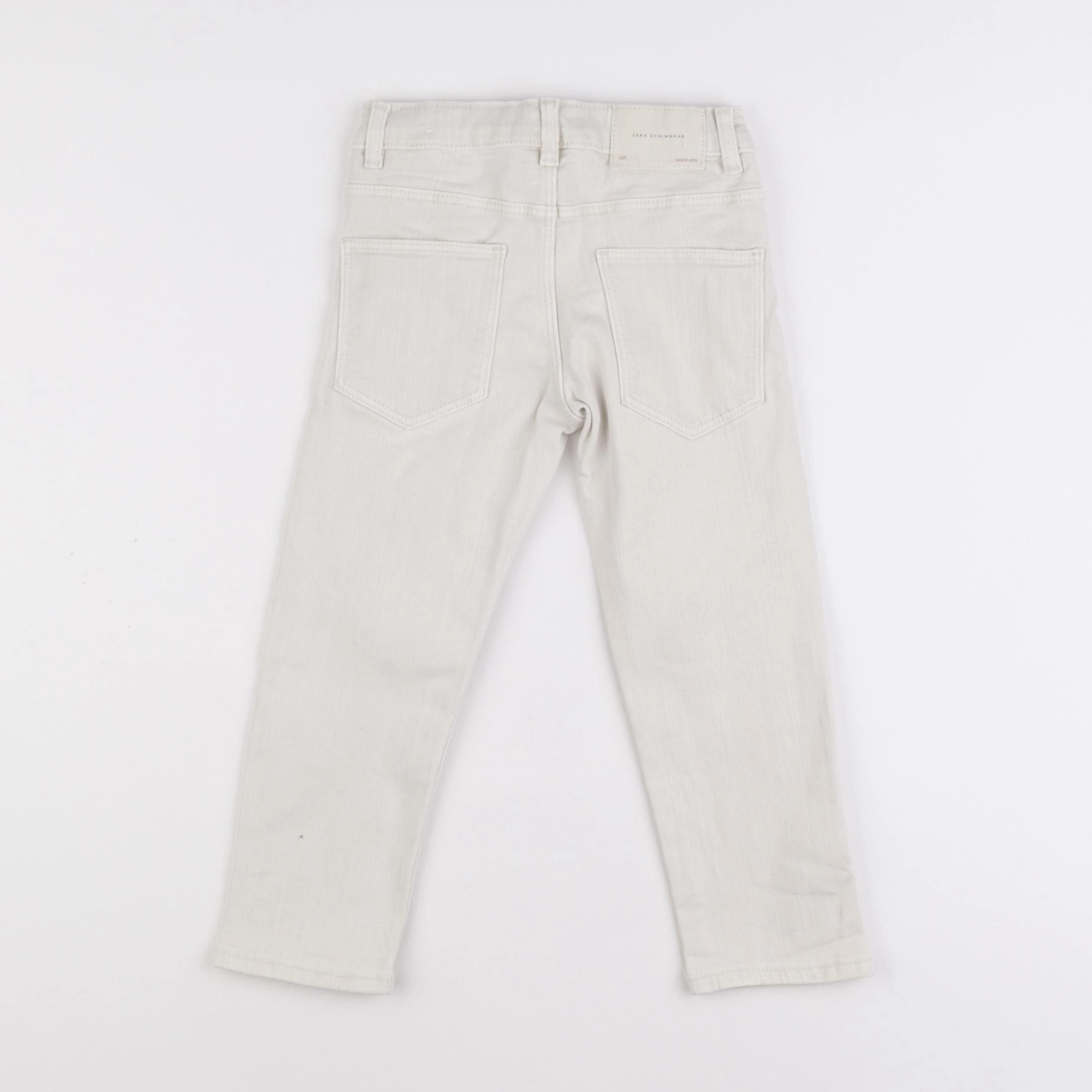 Zara - jean blanc - 4 ans