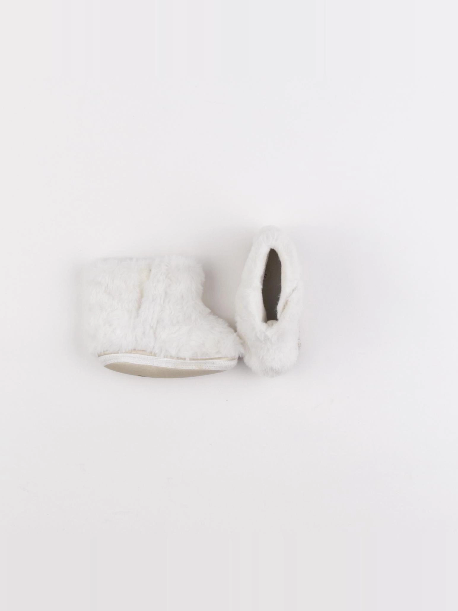 IKKS - chaussons blanc - pointure 20/21