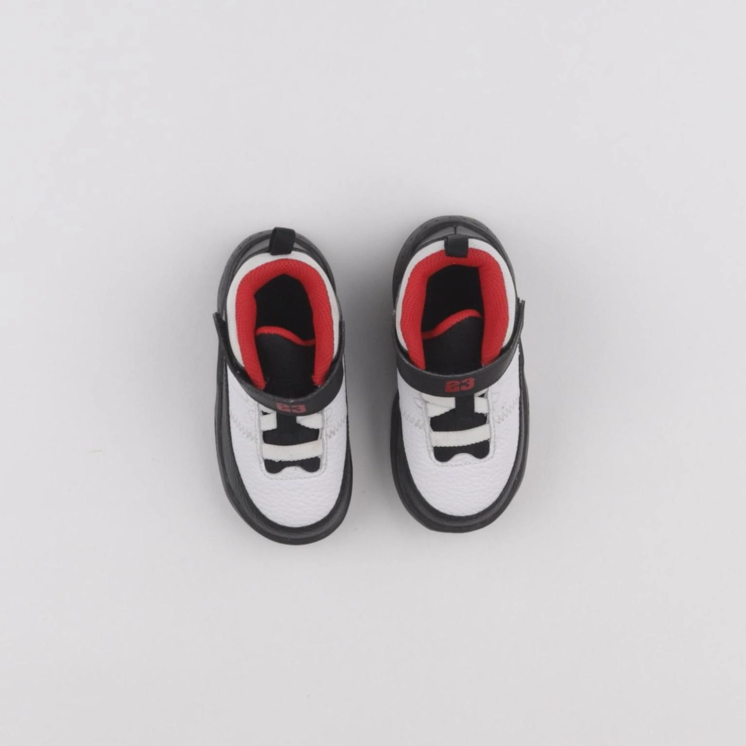 Nike - baskets - pointure 23.5