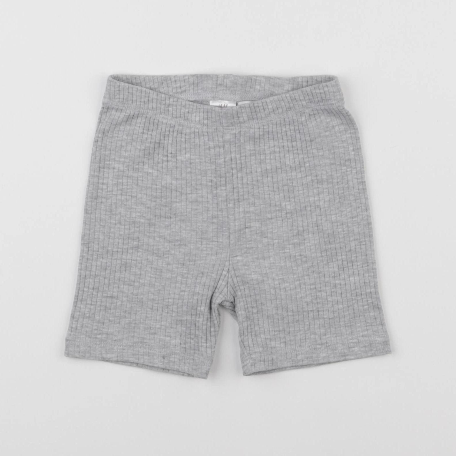 H&M - short gris - 12/18 mois