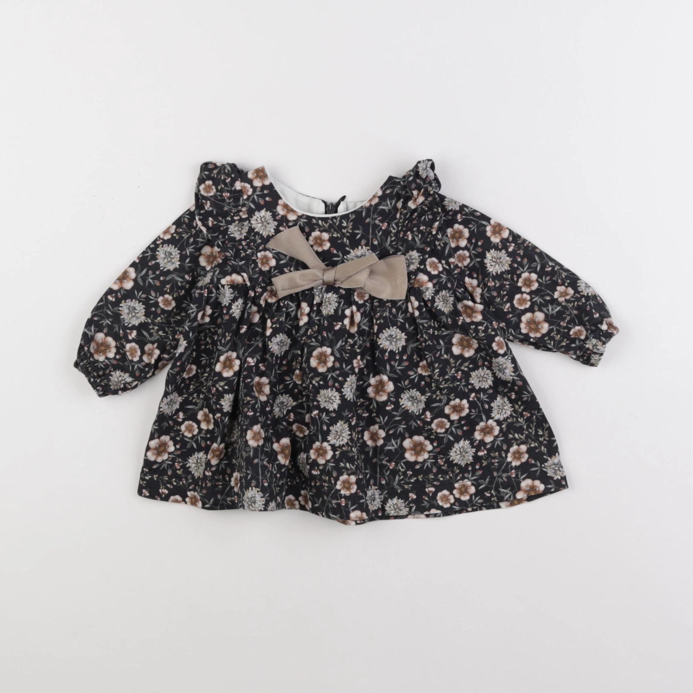 Lola Palacios - robe noir - 6 mois