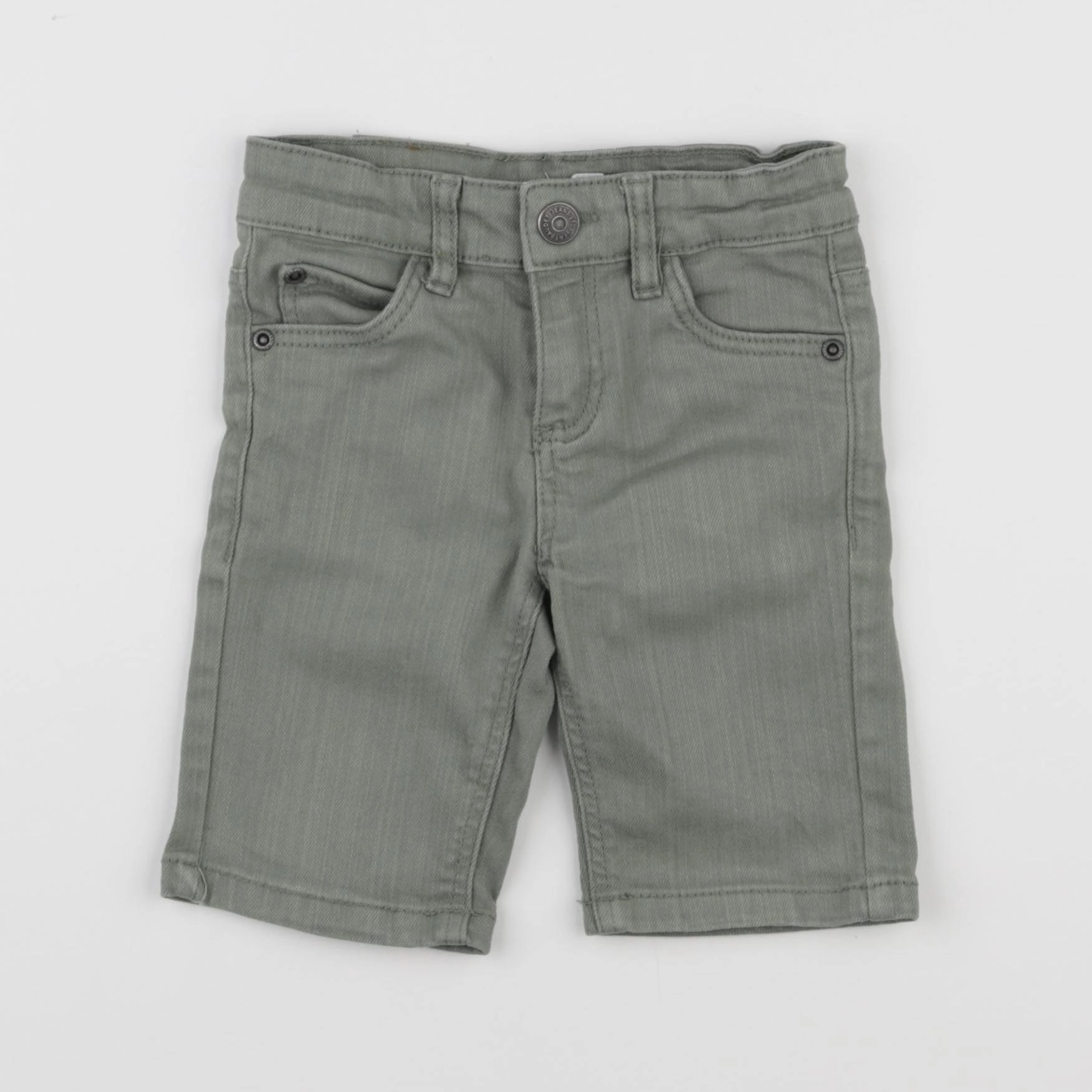 Vertbaudet - short vert - 2 ans