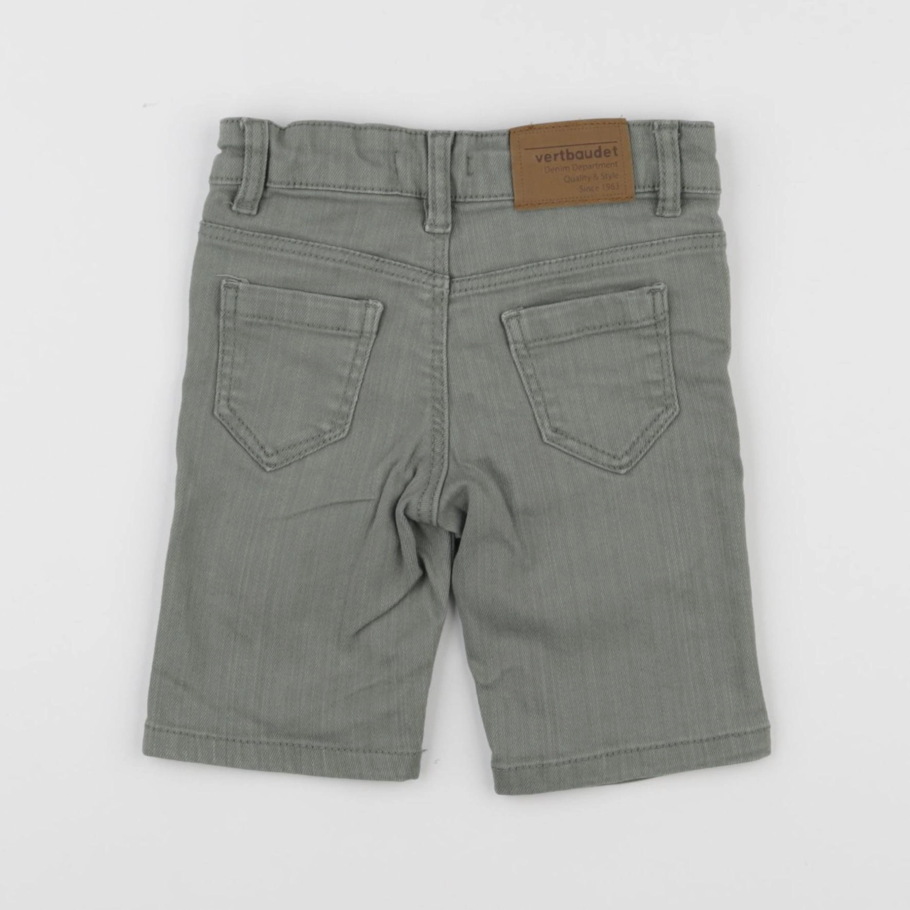 Vertbaudet - short vert - 2 ans