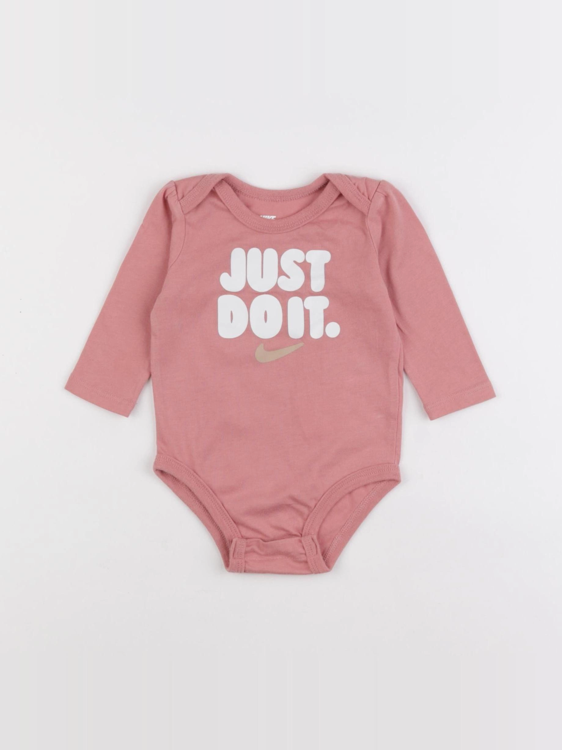 Nike - body rose - 6 mois