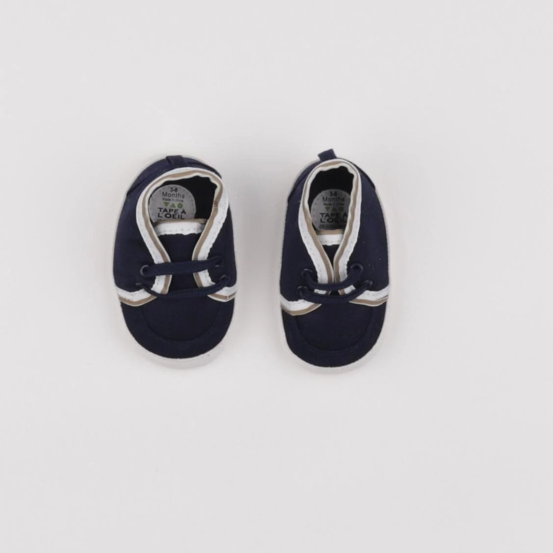 Tape à l'oeil - chaussons bleu - pointure 17