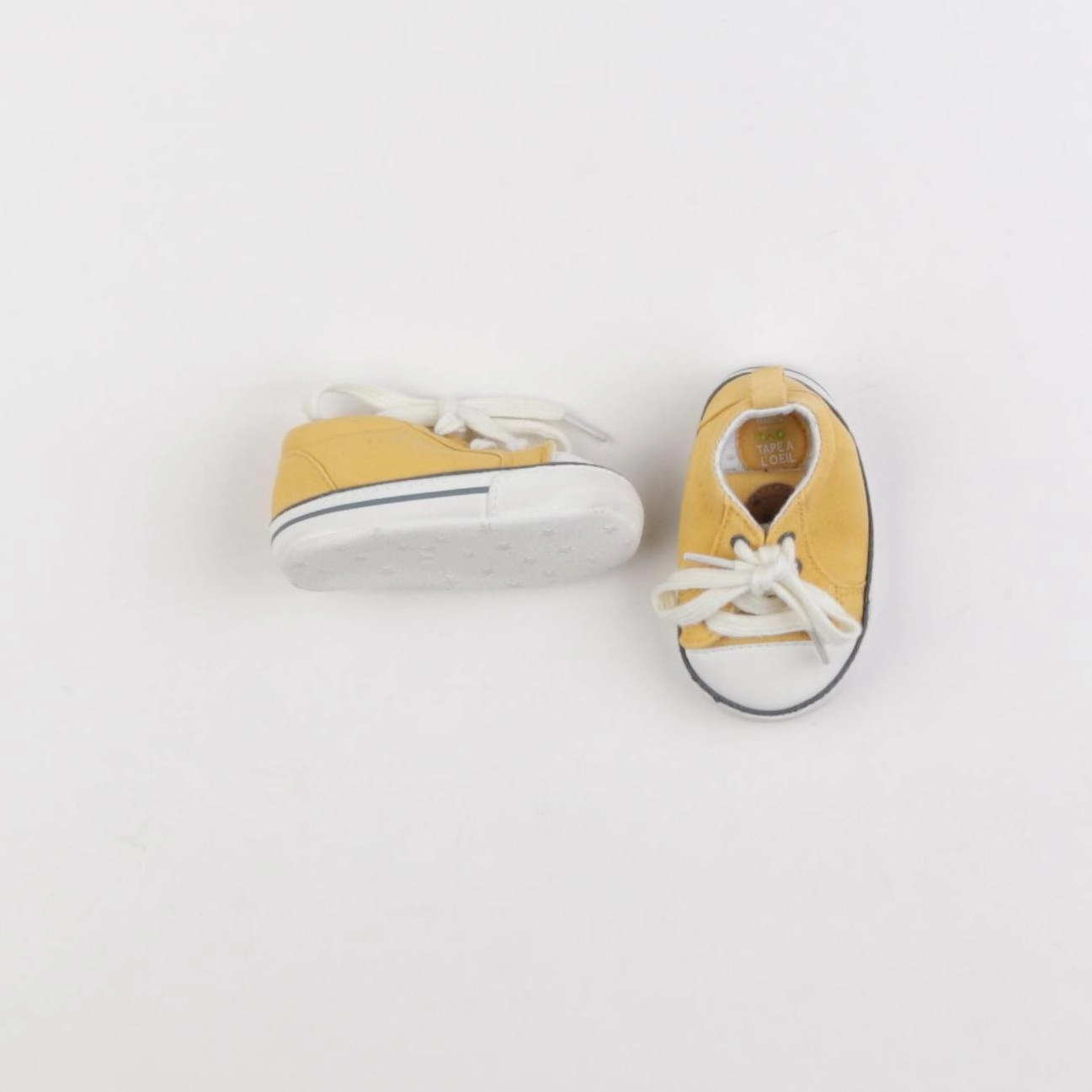 Tape à l'oeil - chaussons jaune - pointure 18/19