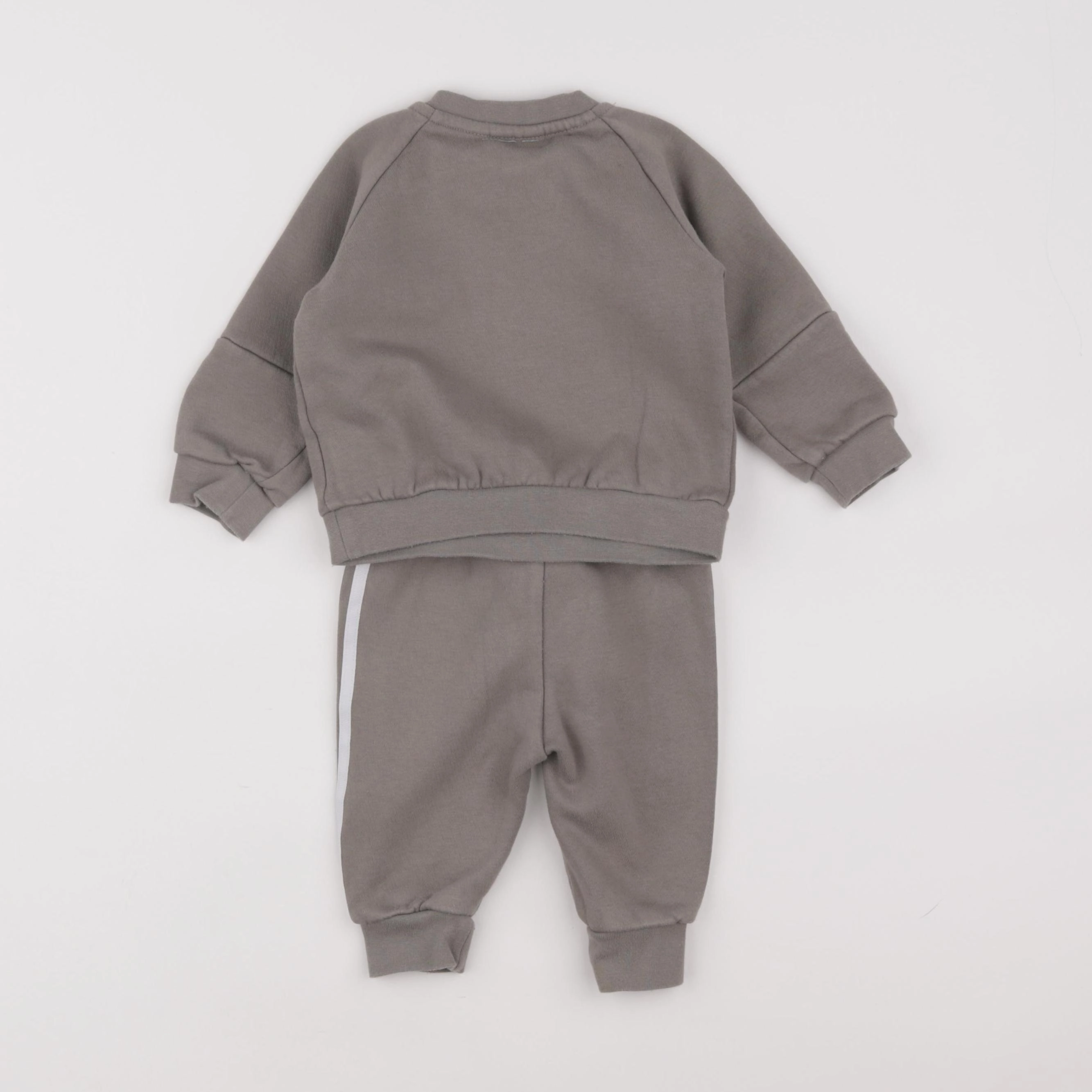Adidas - ensemble vert - 3/6 mois