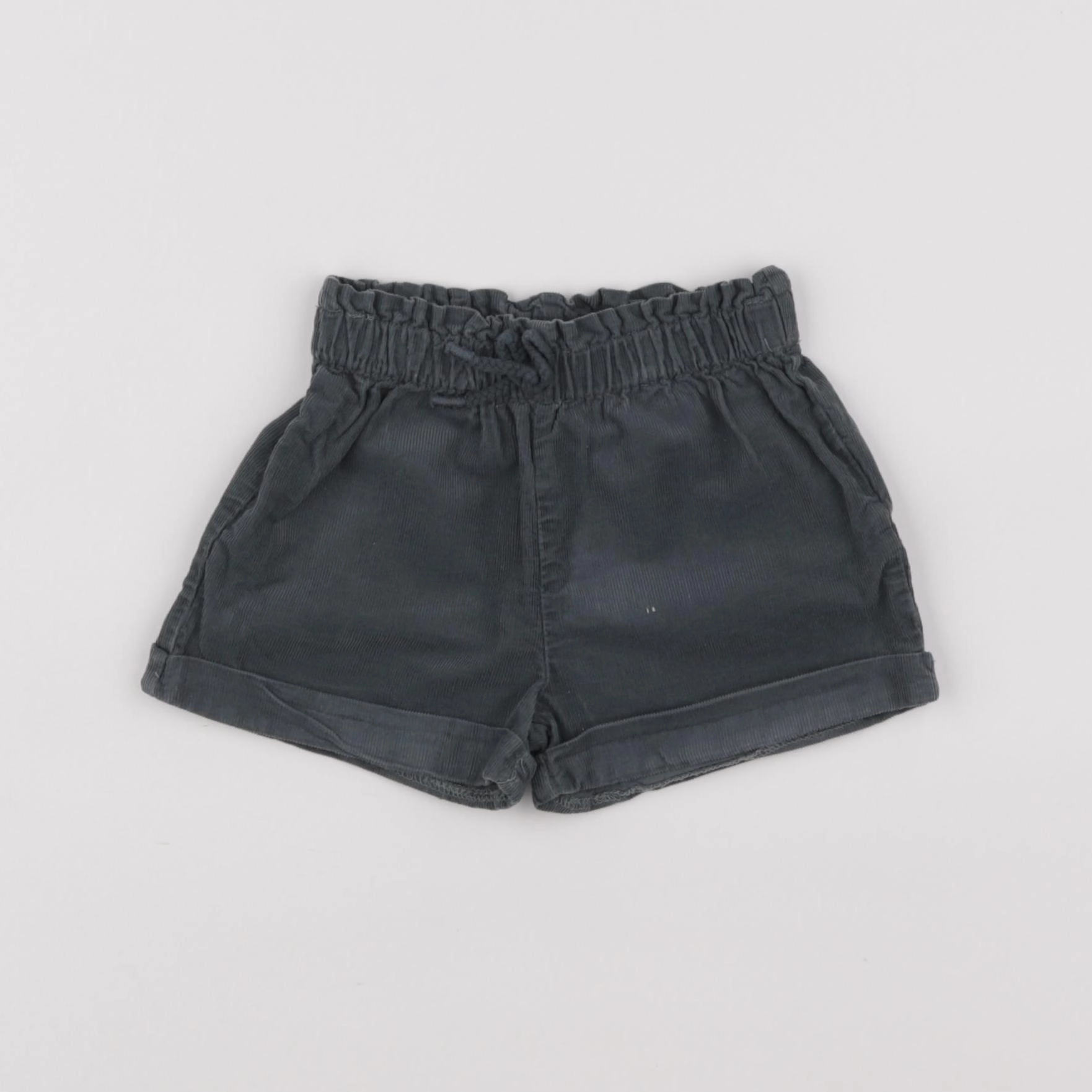 Vertbaudet - short vert - 18 mois