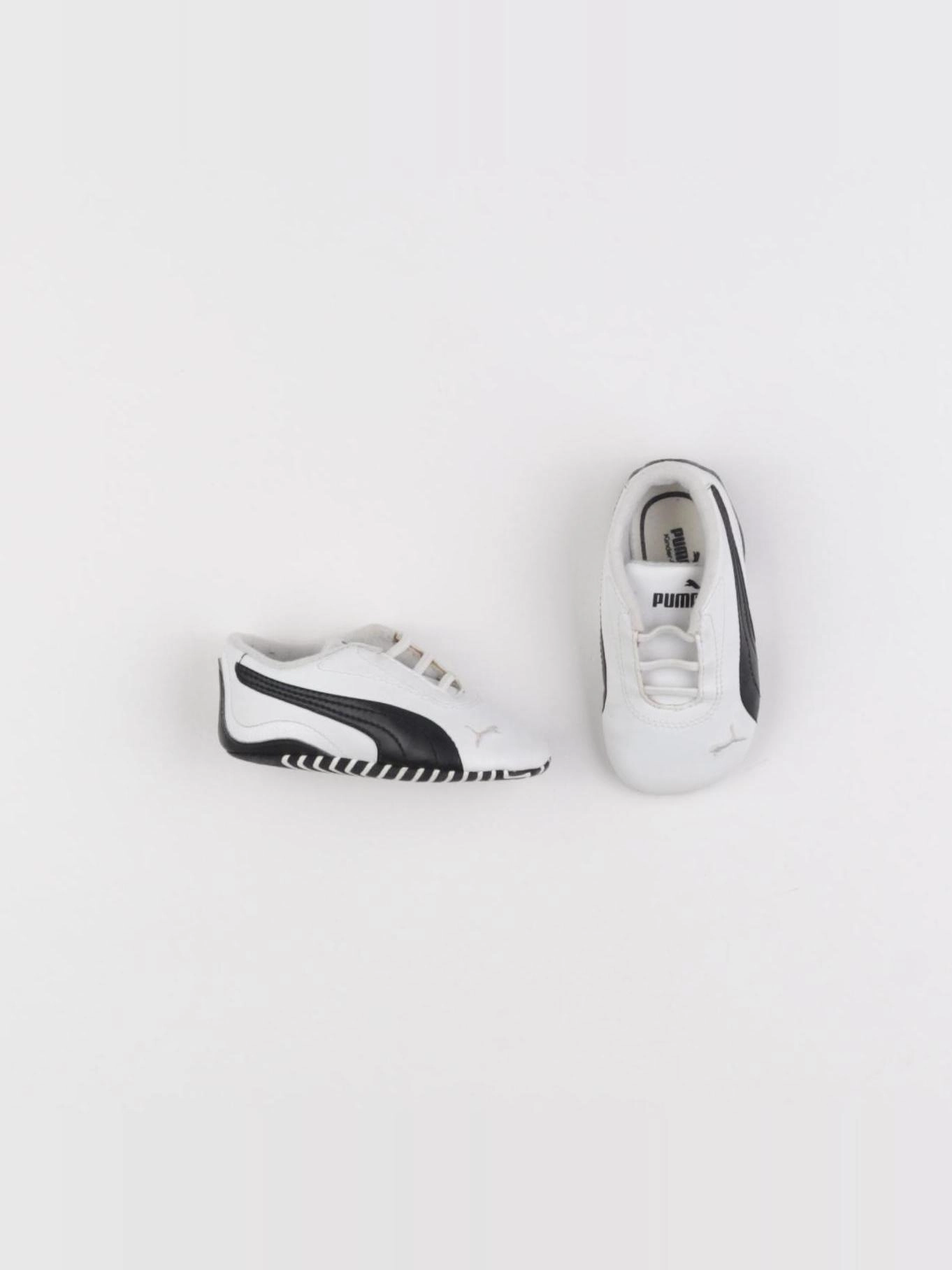 Puma - chaussons blanc - pointure 19