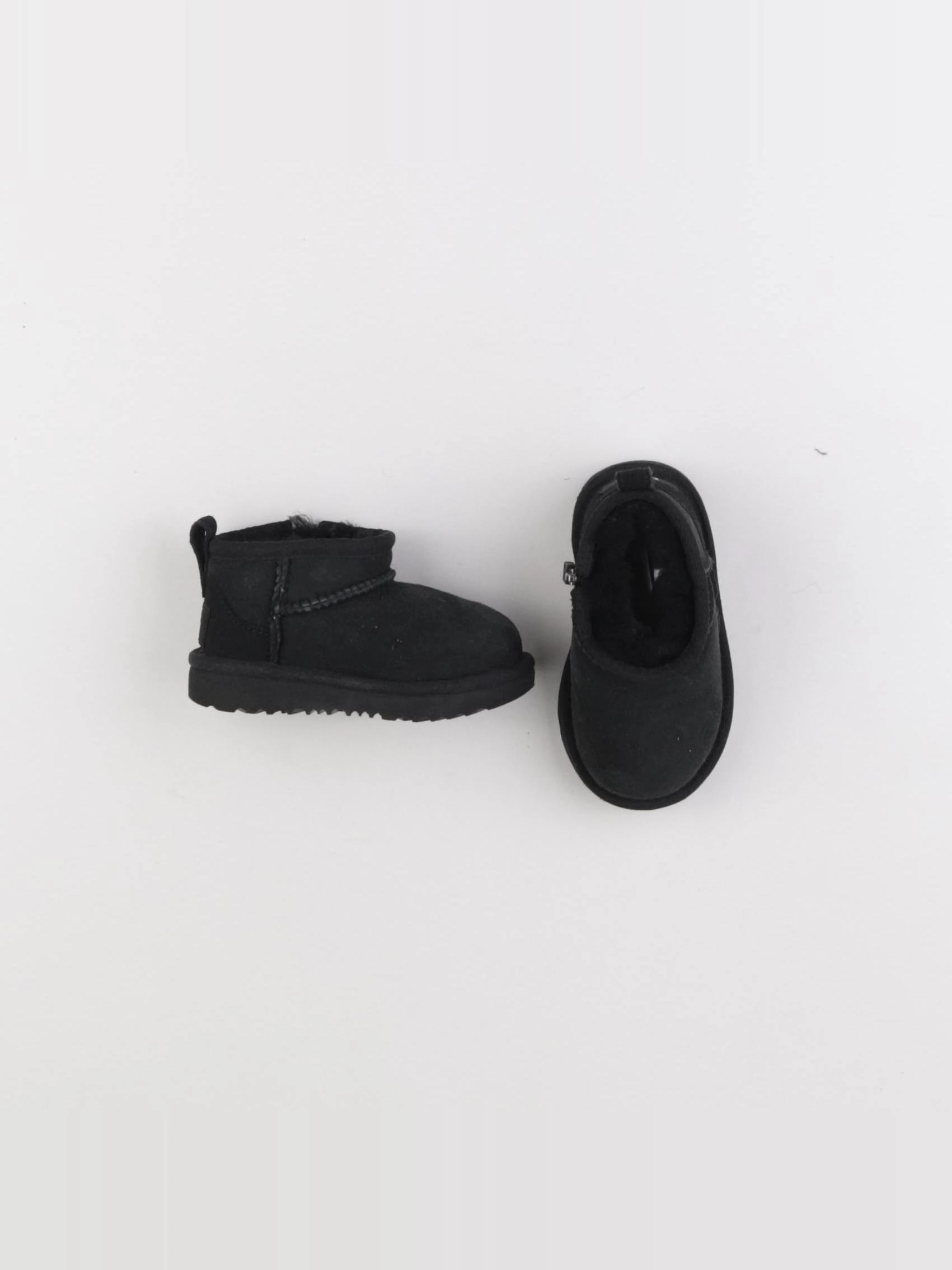 UGG - bottes noir - pointure 22