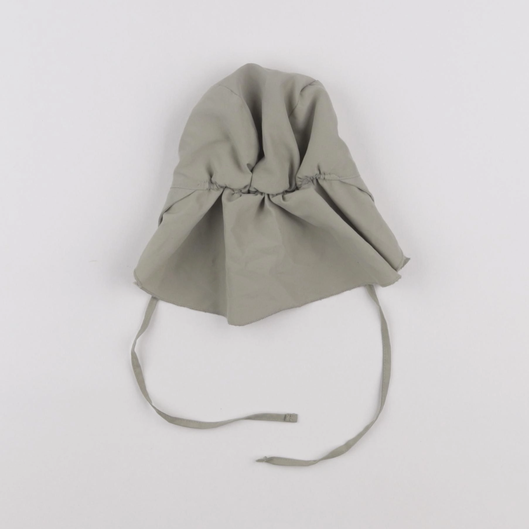 Lassig - chapeau vert - 6/18 mois