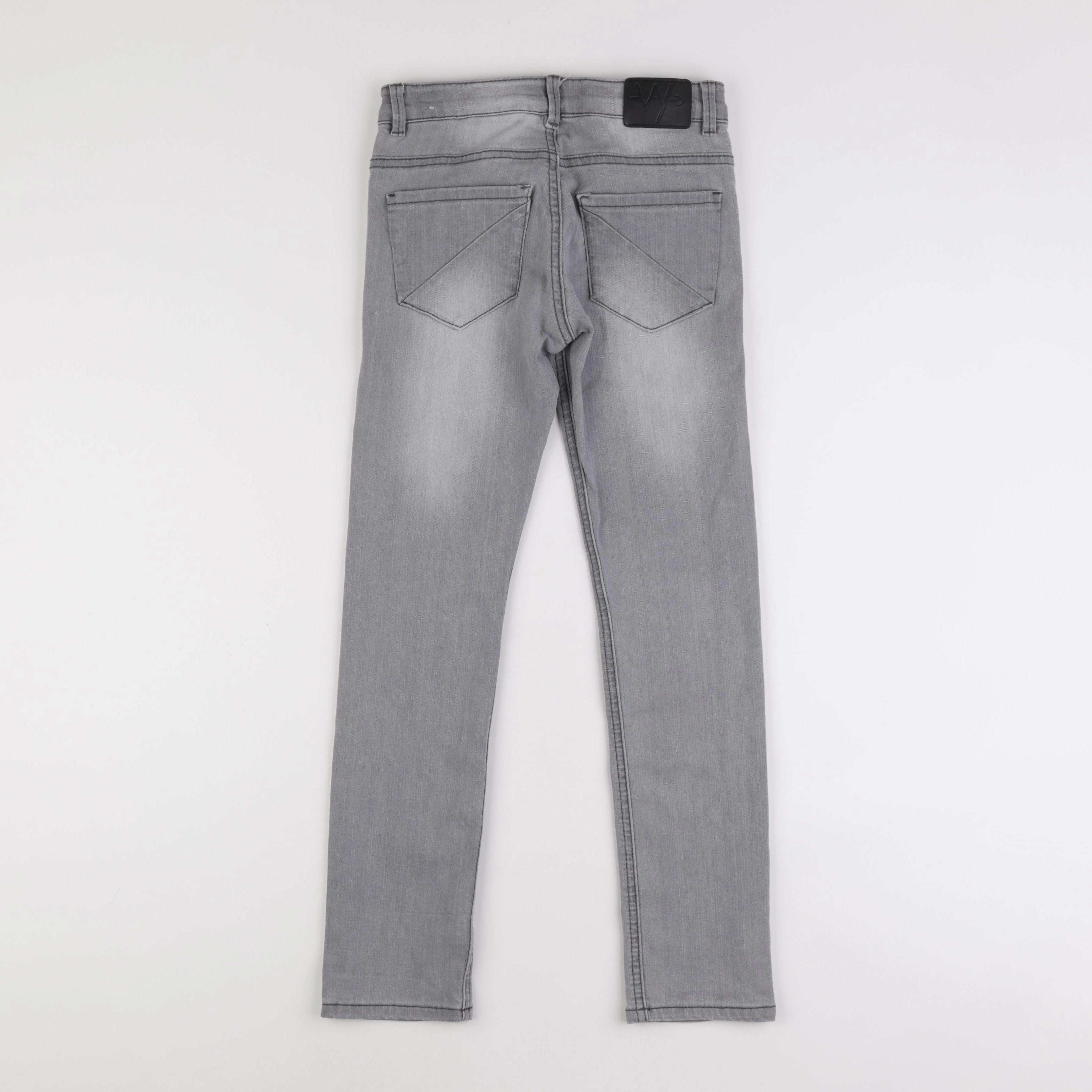 IKKS - jean gris - 10 ans