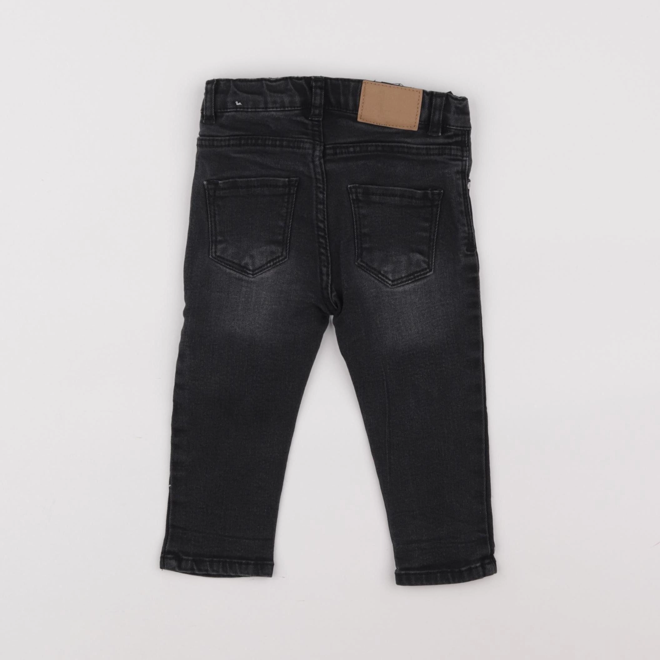 Zara - jean noir - 9/12 mois