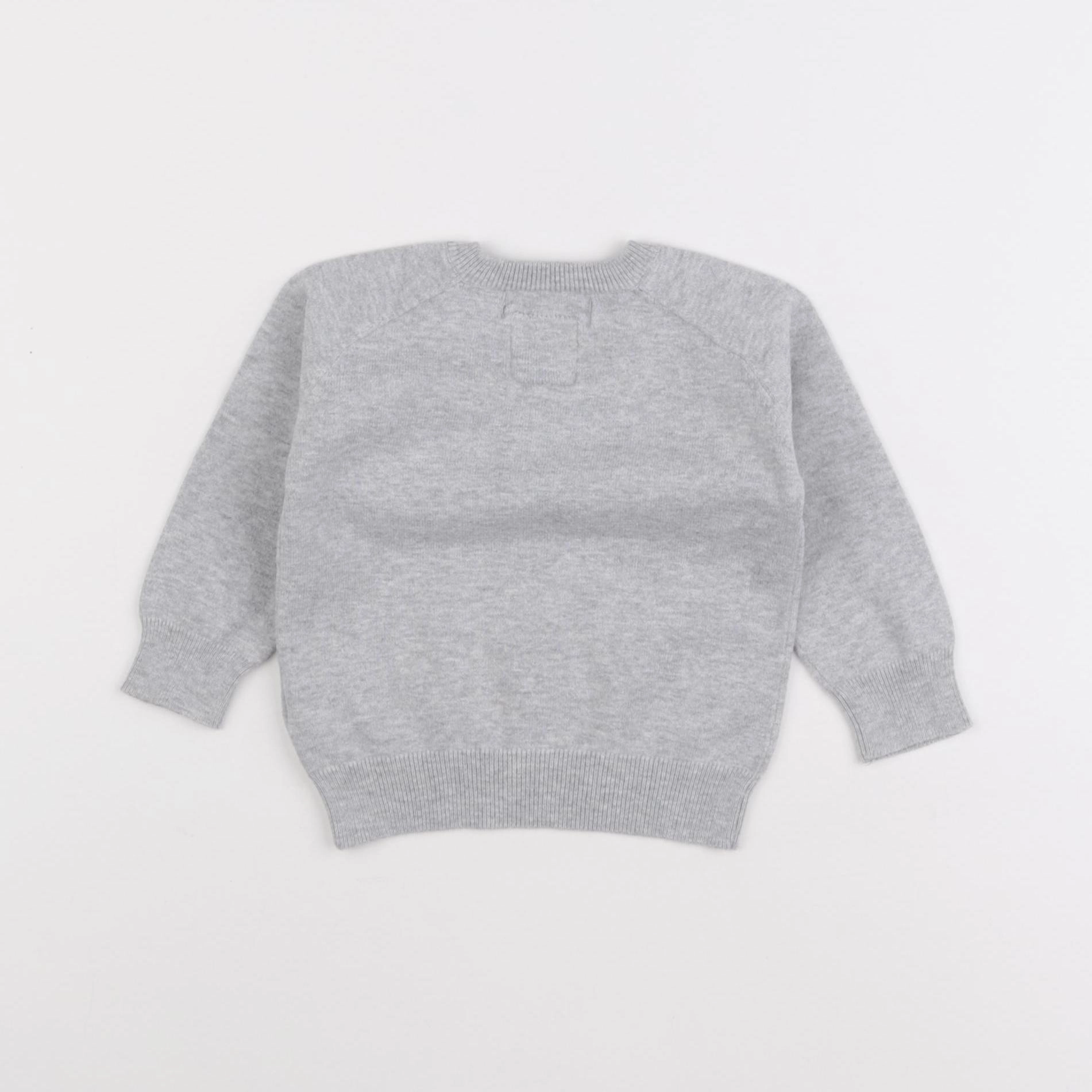 Zara - pull gris - 6/9 mois
