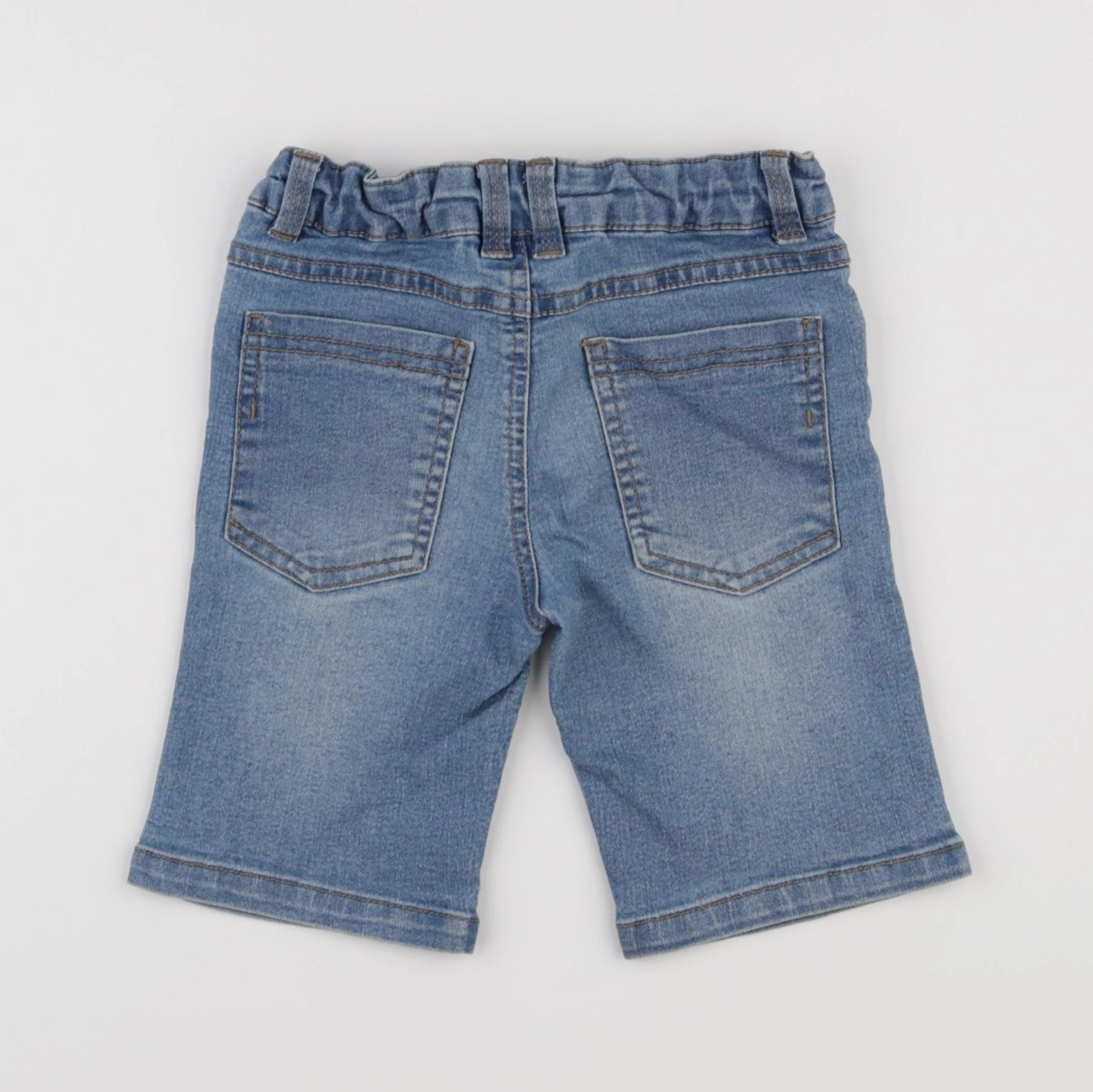 Vertbaudet - short bleu - 6 ans