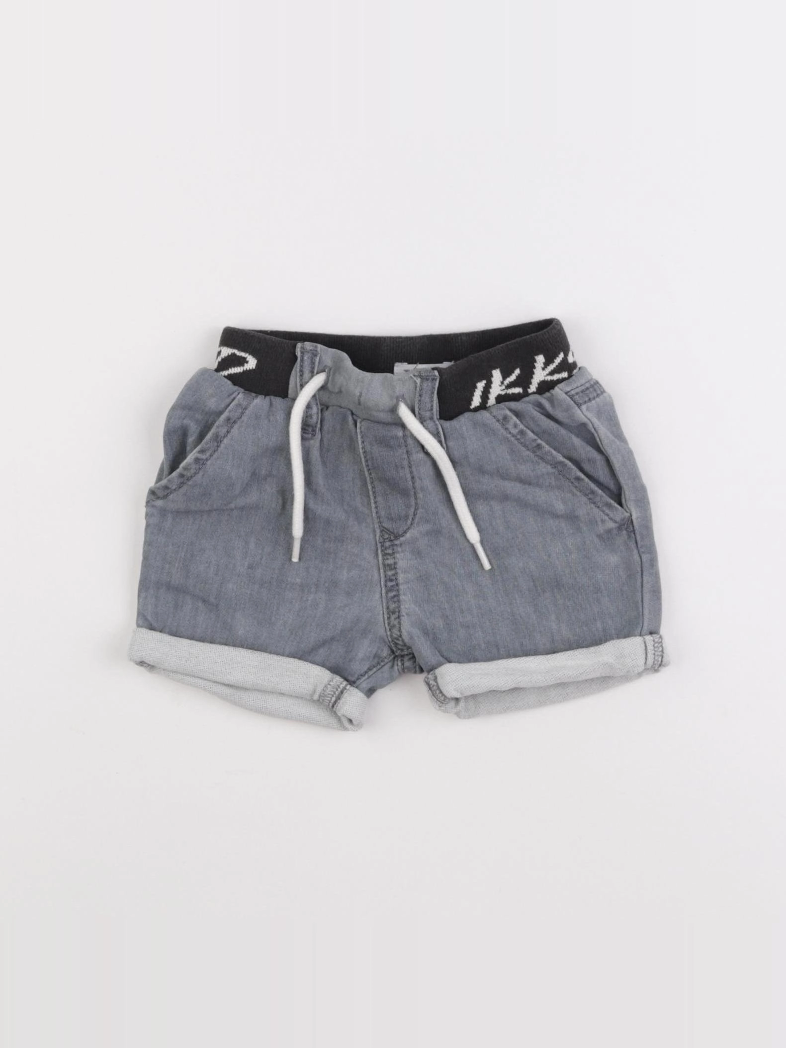 IKKS - short gris - 6 mois