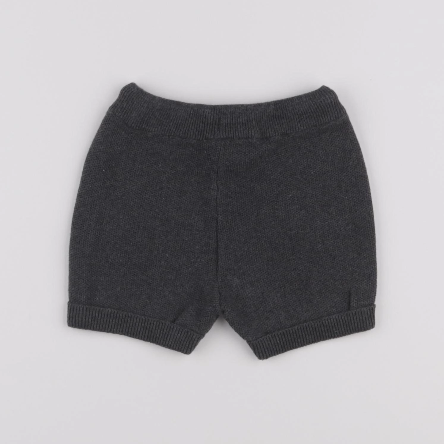 Zara - short gris - 3/6 mois