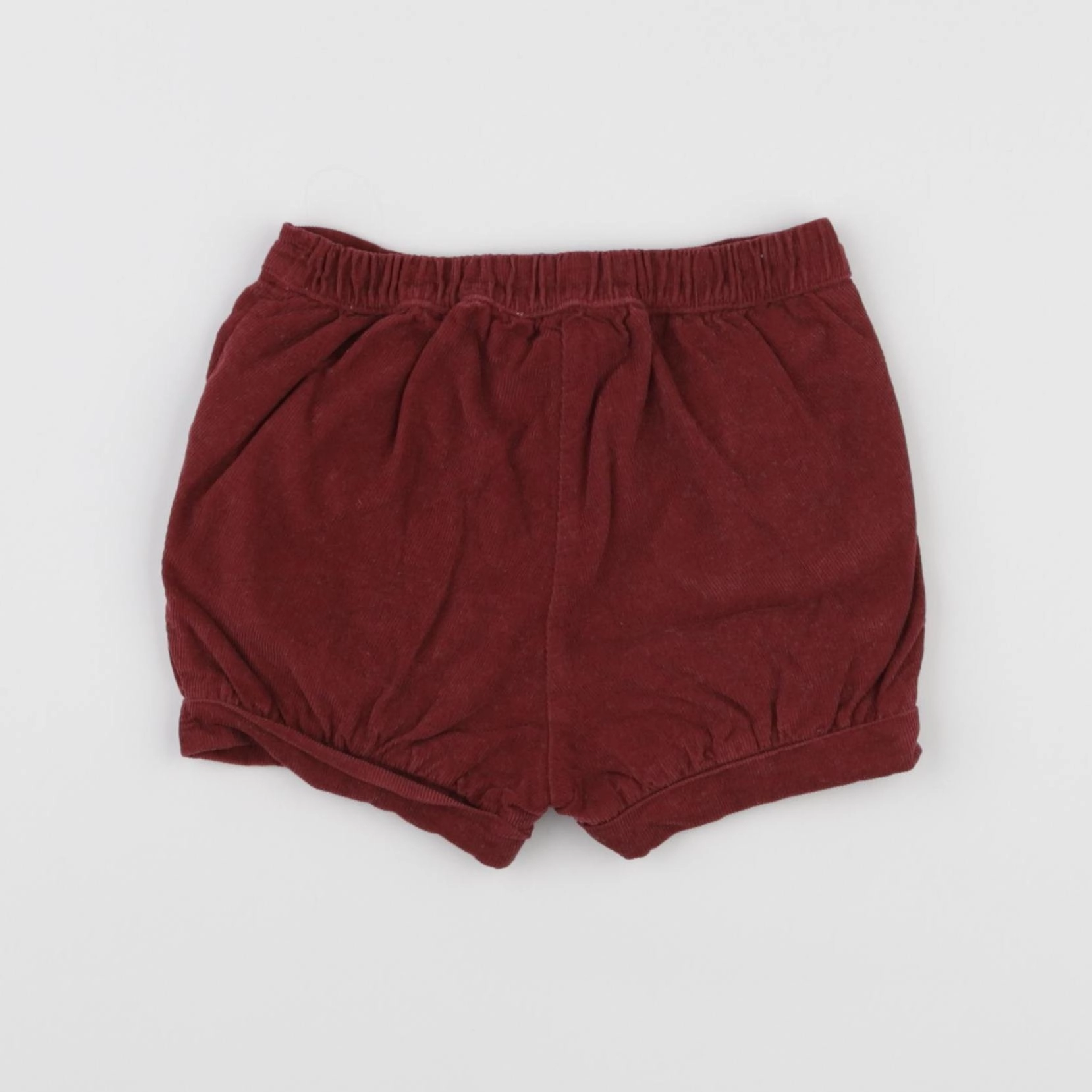 Cyrillus - short rouge - 18 mois