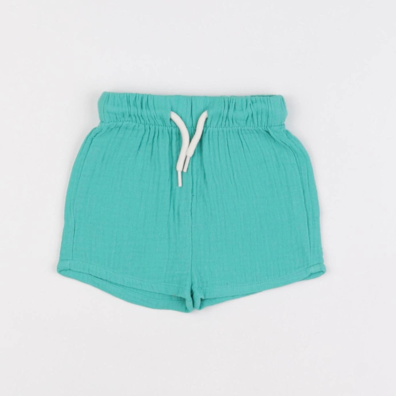 Vertbaudet - short vert - 3 mois