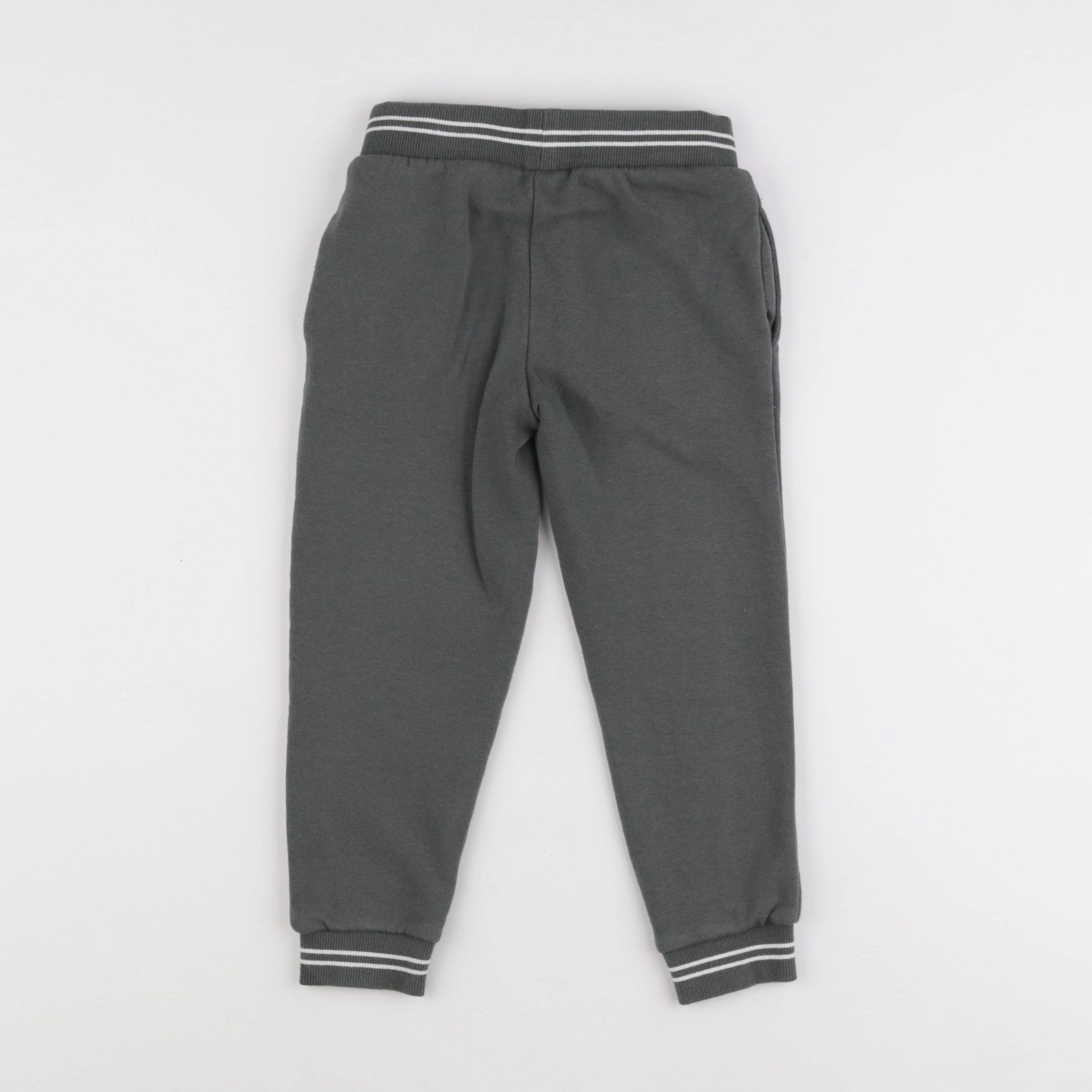 Vertbaudet - jogging vert - 6 ans