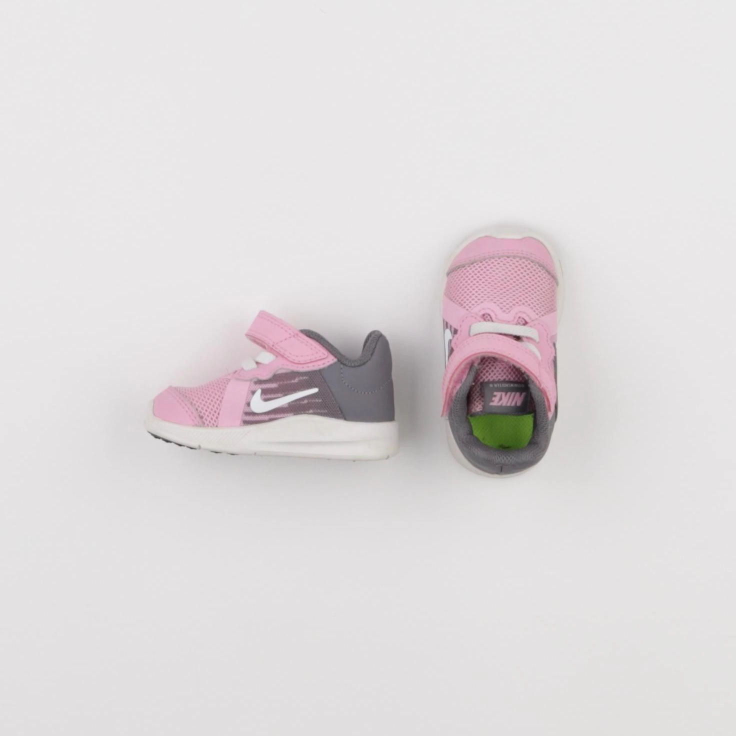 Nike - baskets gris, rose - pointure 18/19
